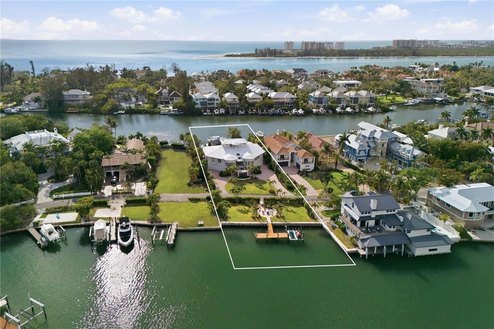 ELLIOT M PROP SIESTA KEY - Residential