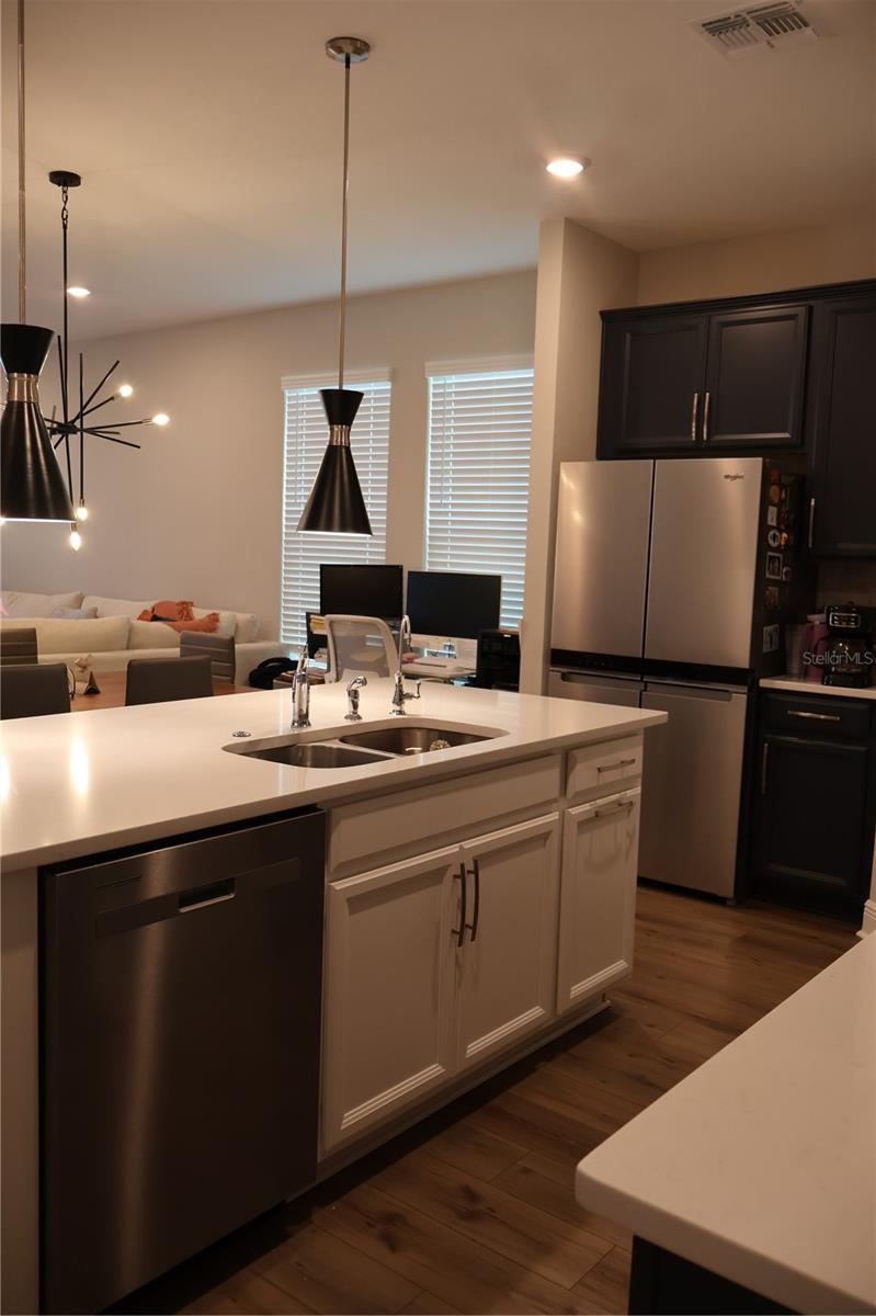 SILVERLEAF RESERVE - Residential