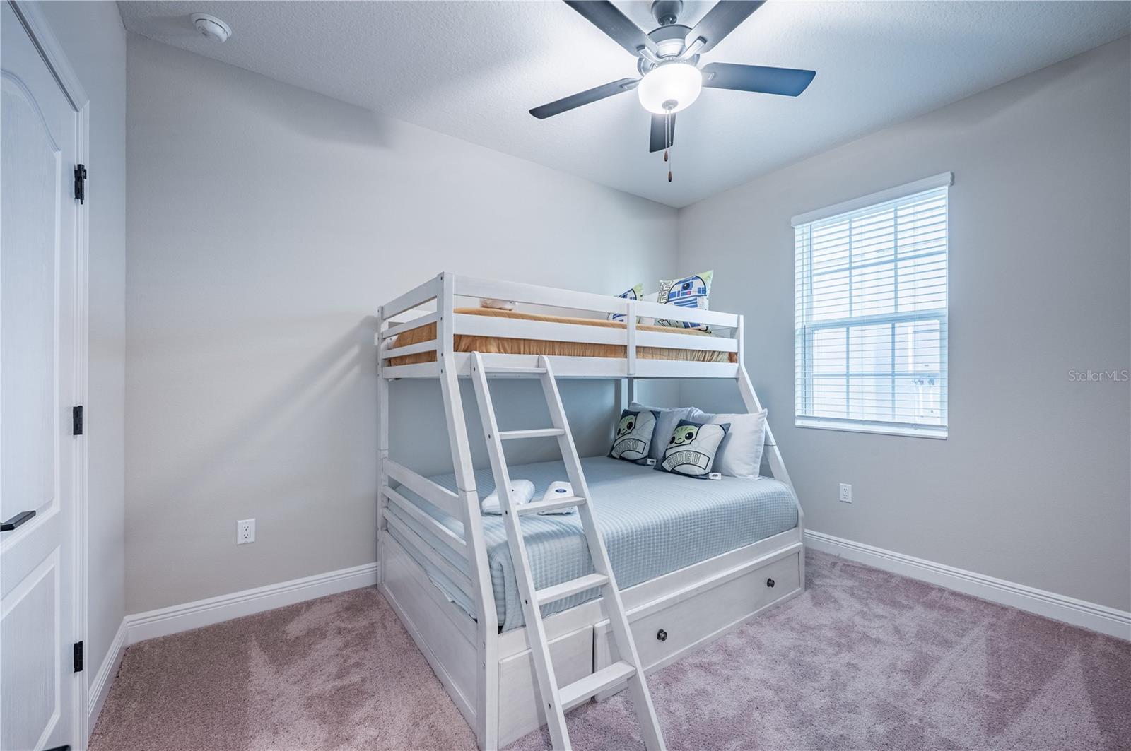 REUNION VILLAGE PH 4 & 5 - Residential Lease