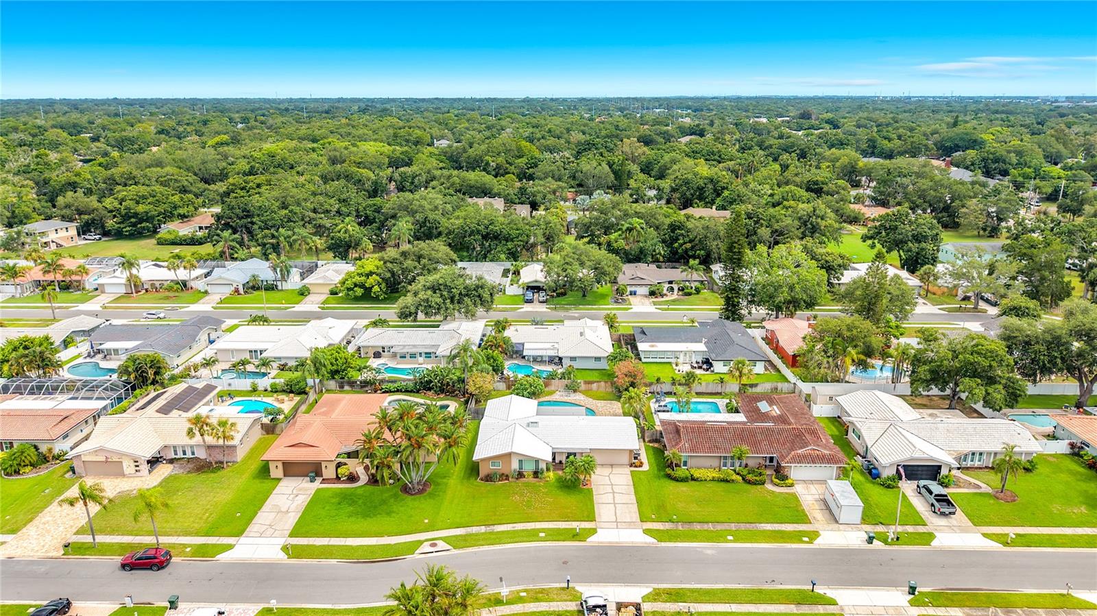 VENETIAN GARDENS - Residential