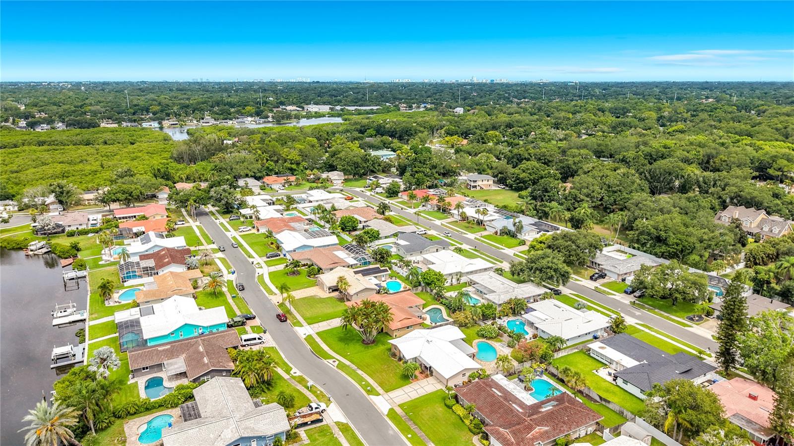 VENETIAN GARDENS - Residential