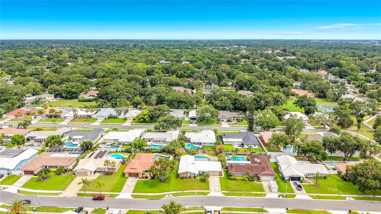 VENETIAN GARDENS - Residential