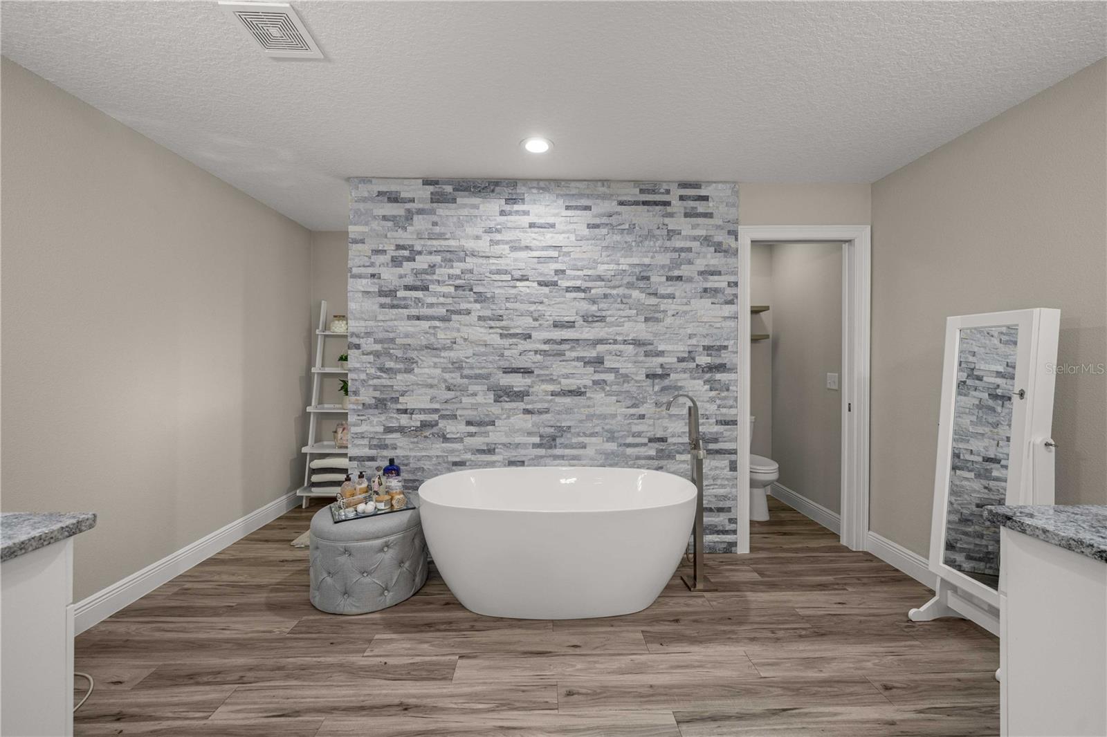 JOG ACRES ADD 01 - Residential