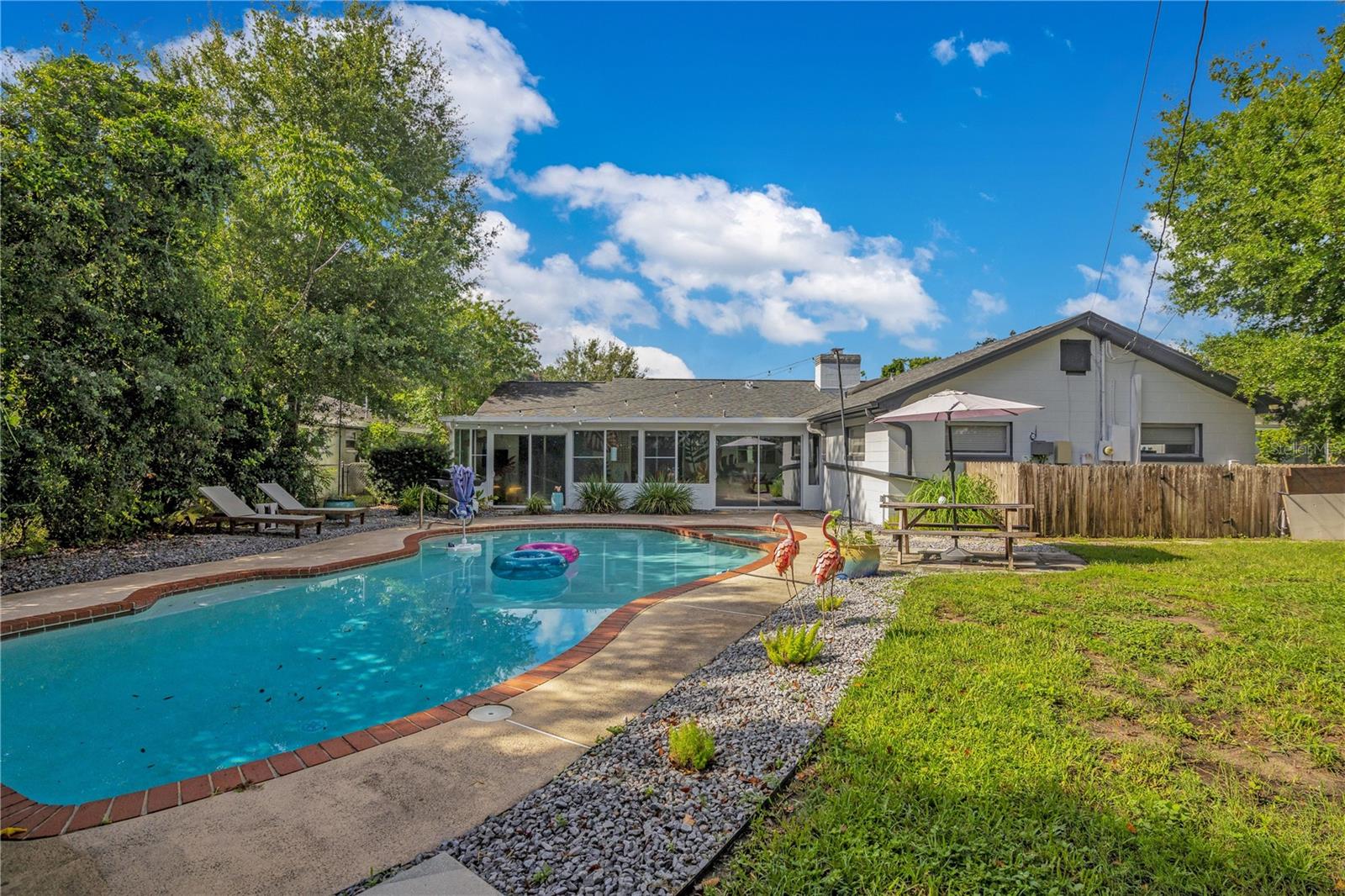 BEL AIR TERRACE - Residential