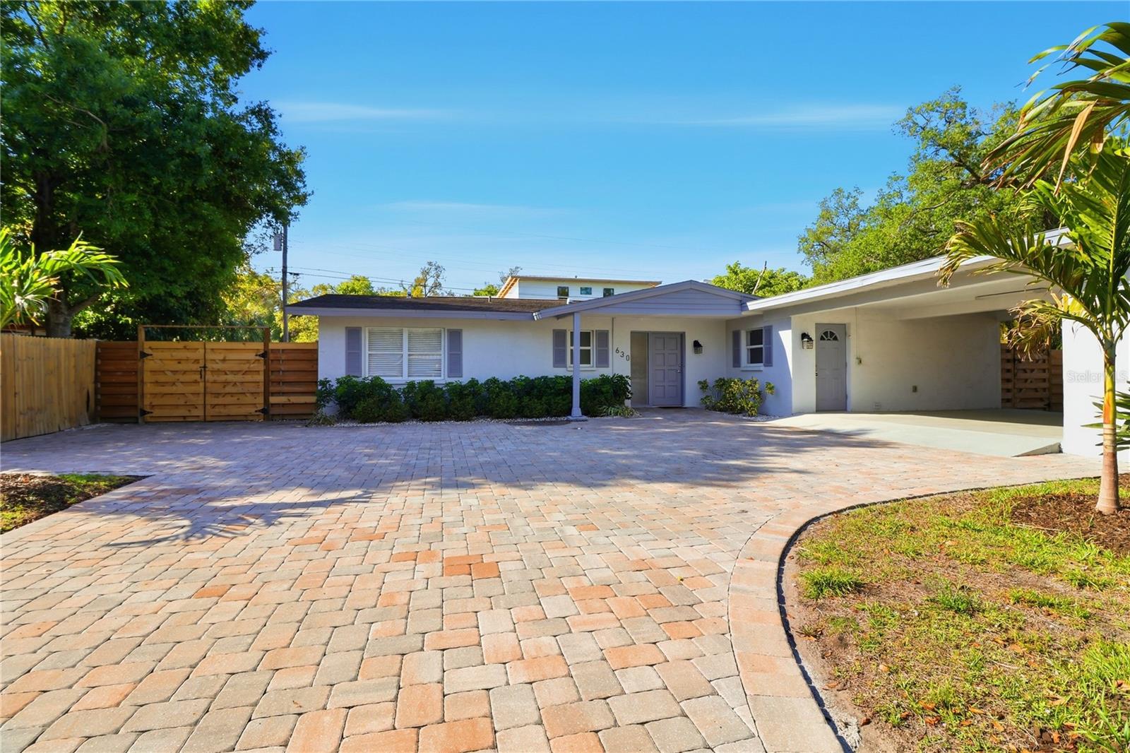 CORWOOD PARK - Residential