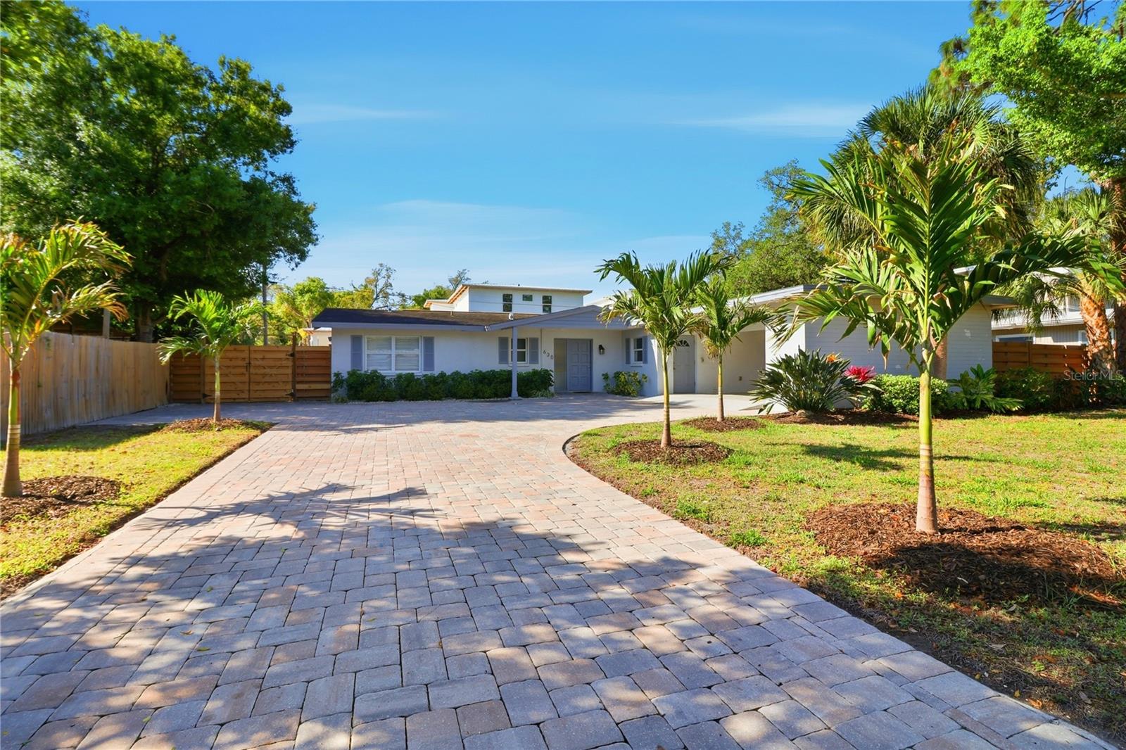 CORWOOD PARK - Residential