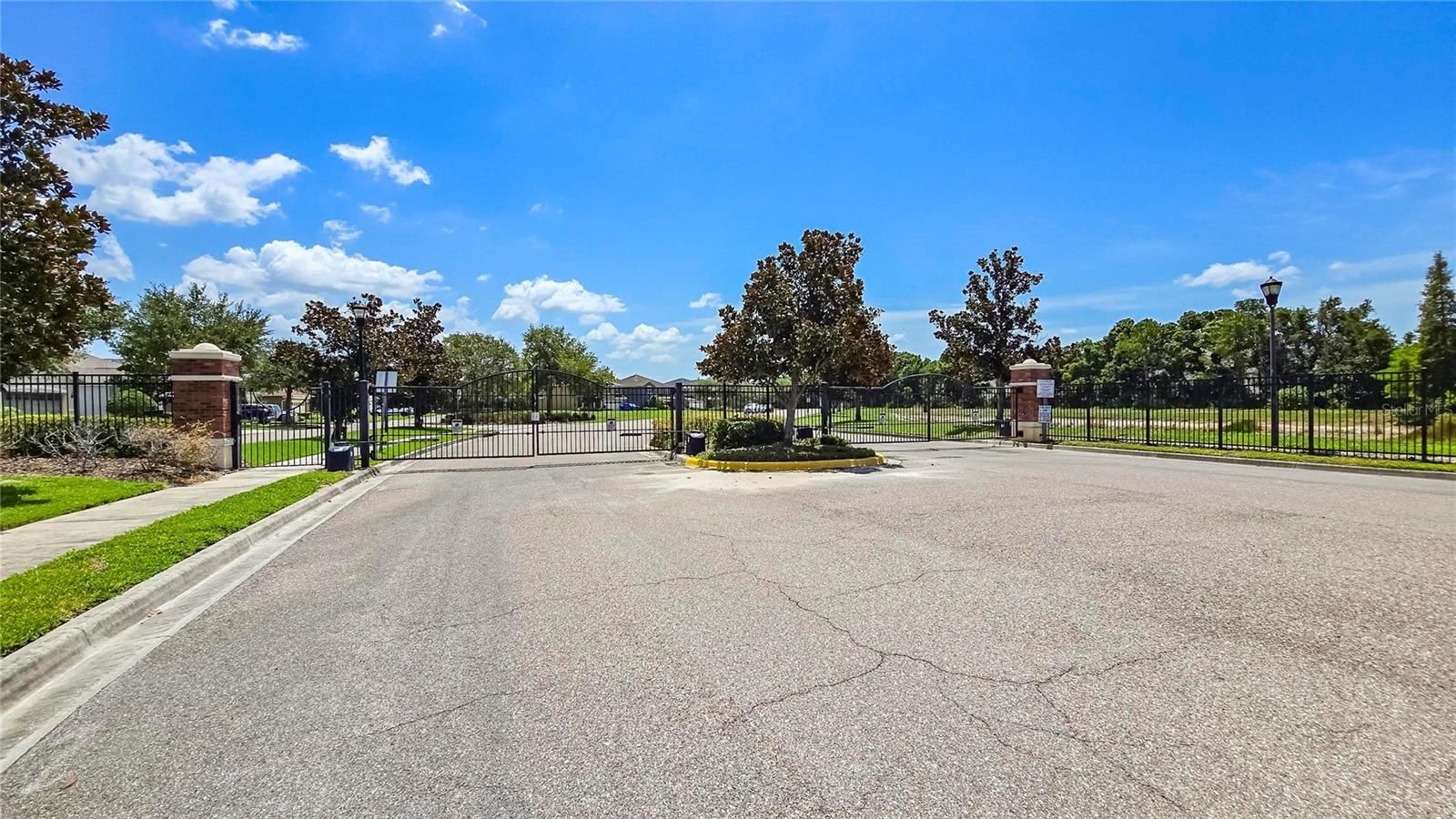 MAGNOLIA PARK SOUTHEAST E - Residential