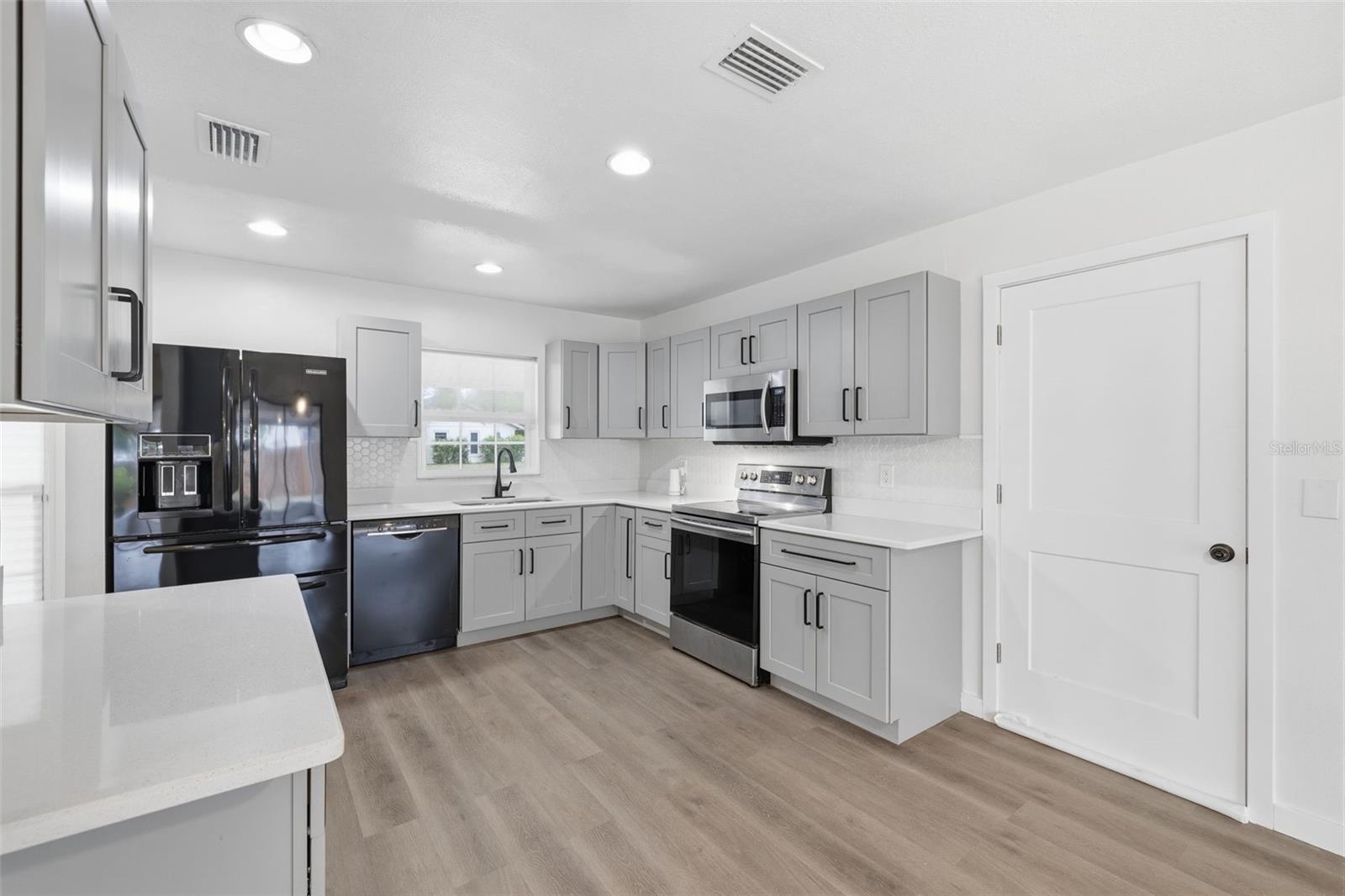 ORANGE RIVER ESTATES UNIT 1 - Residential