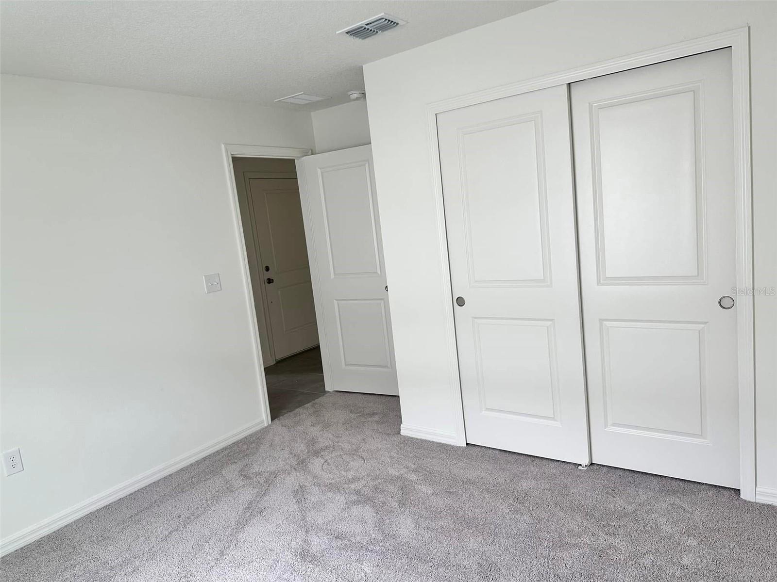 DEER RUN ESTATES - Residential Lease