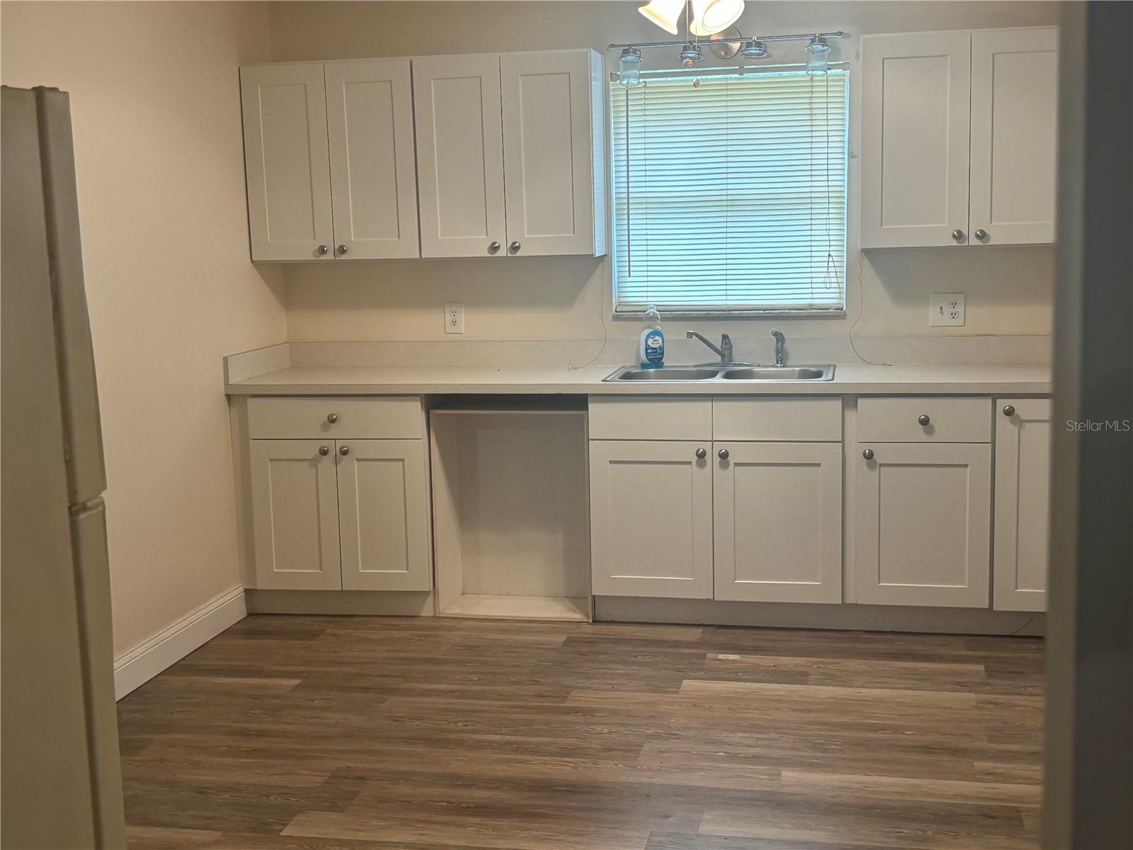 MCGIRTS CREEK - Residential