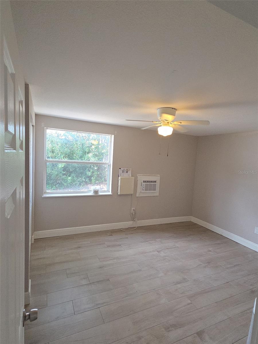 BAYBRIDGE HEIGHTS - Residential Lease