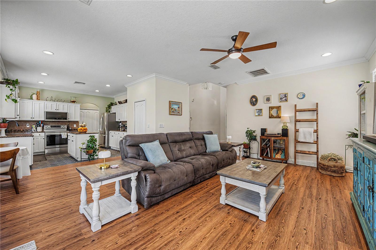 CANTERBURY LAKES PH 4 - Residential