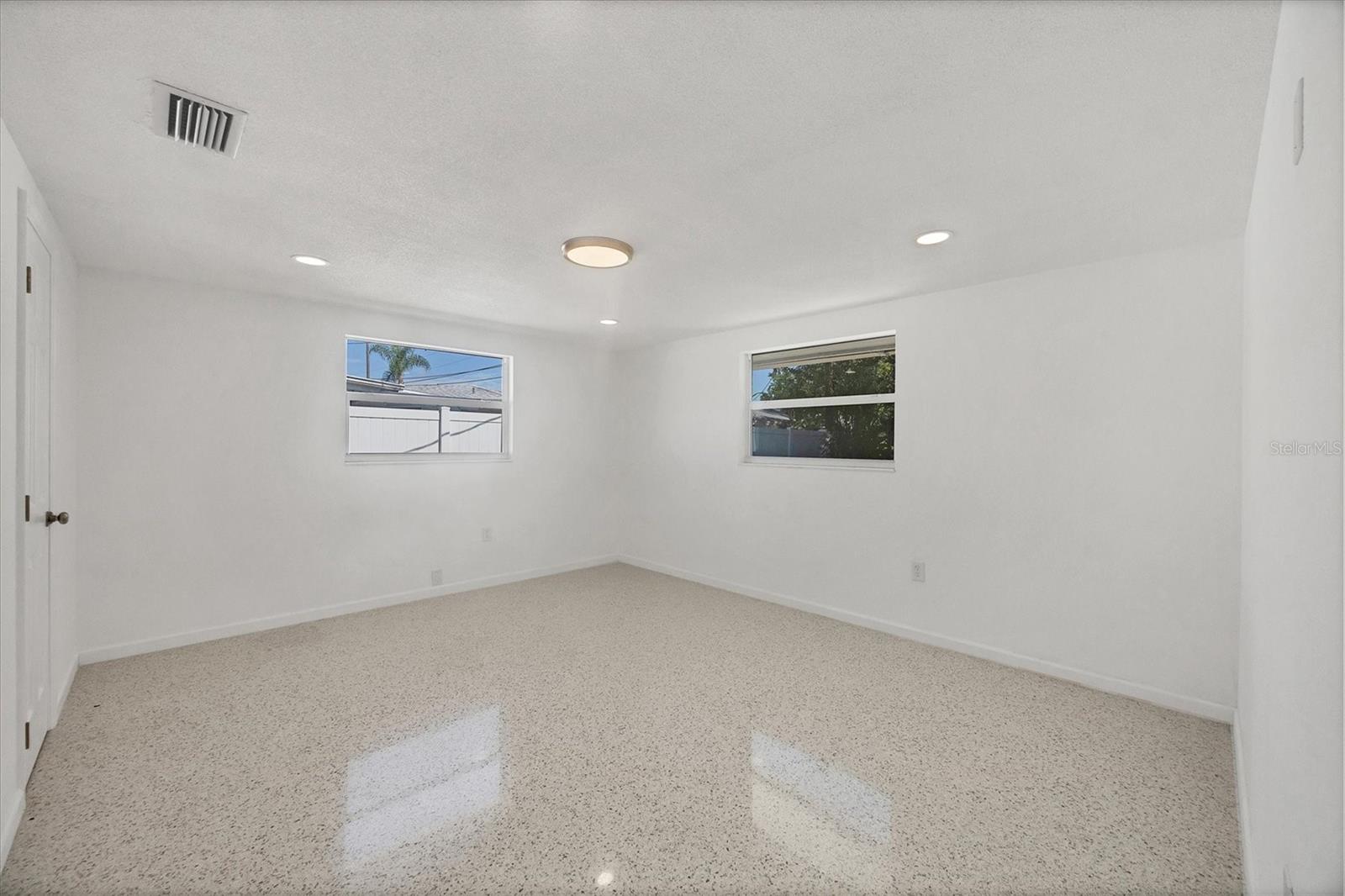 GULF GATE - Residential
