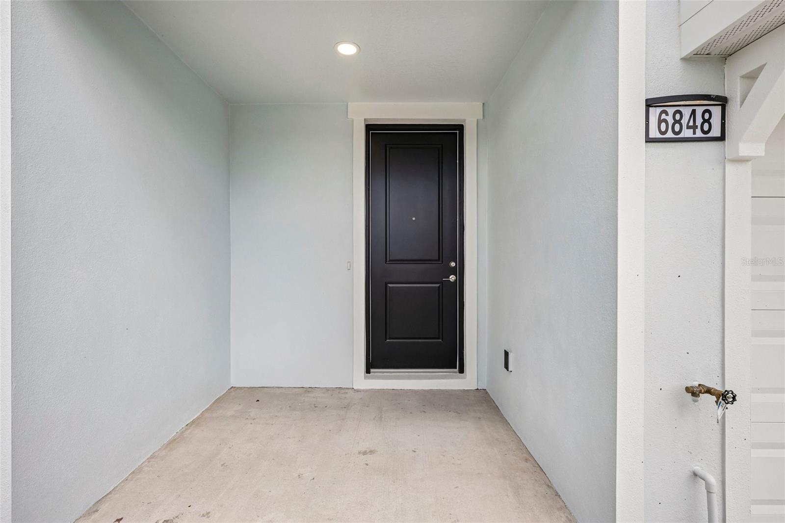 TWIN OAKS - Residential