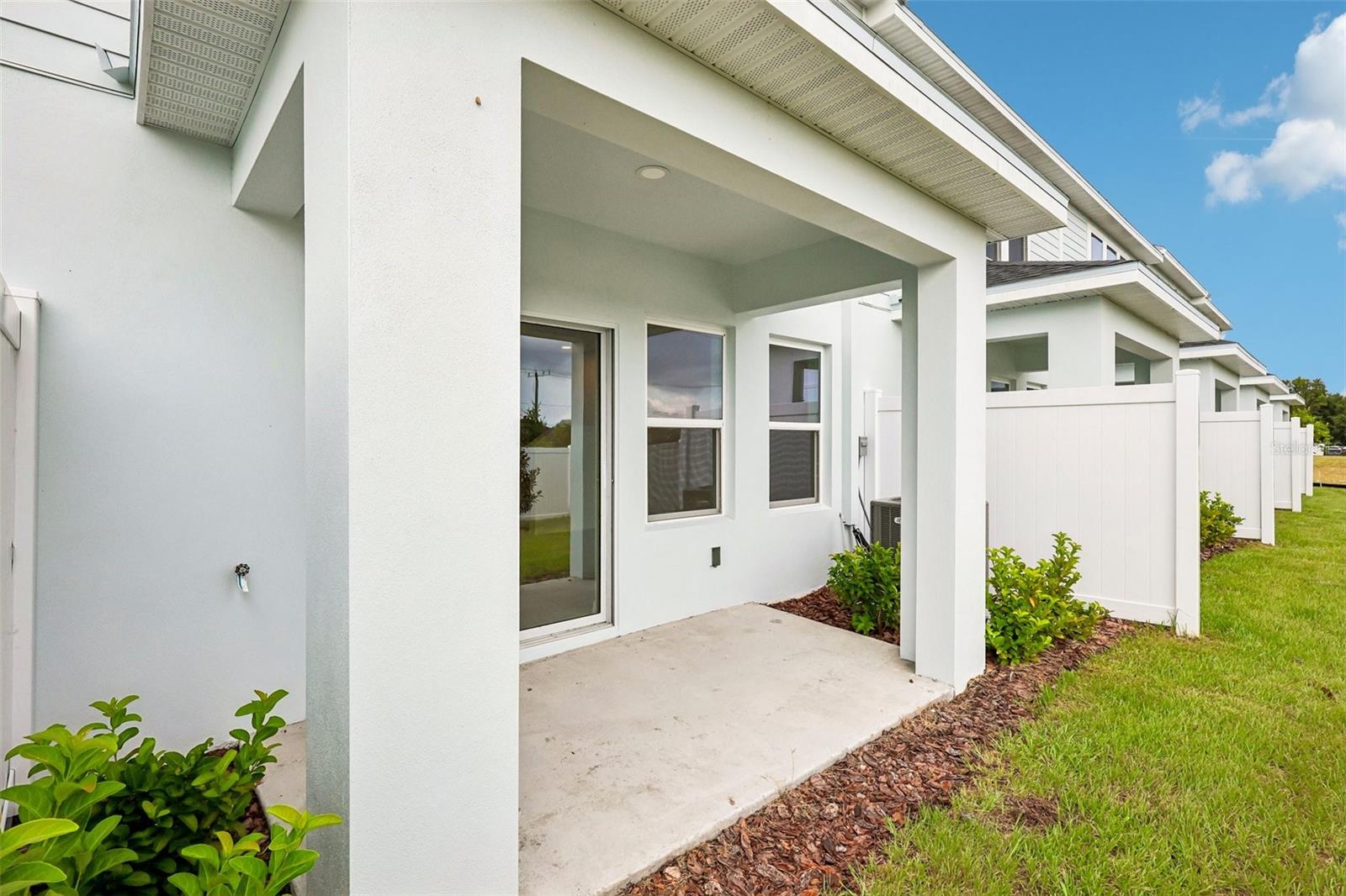 TWIN OAKS - Residential