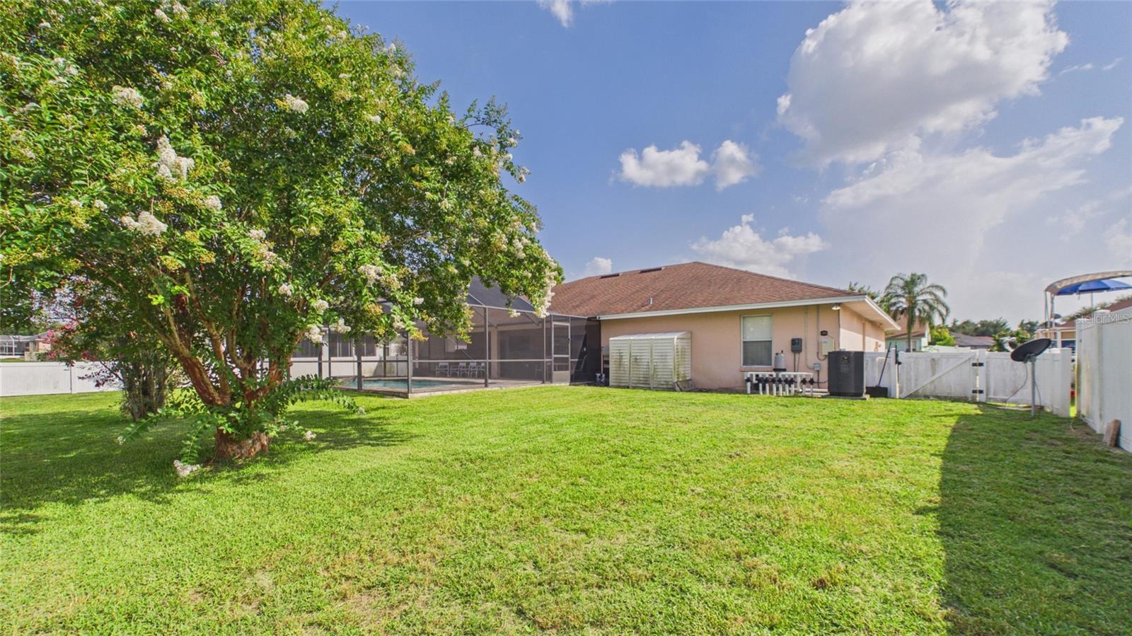 VILLAGE/SPIRIT LAKE PH 01 - Residential