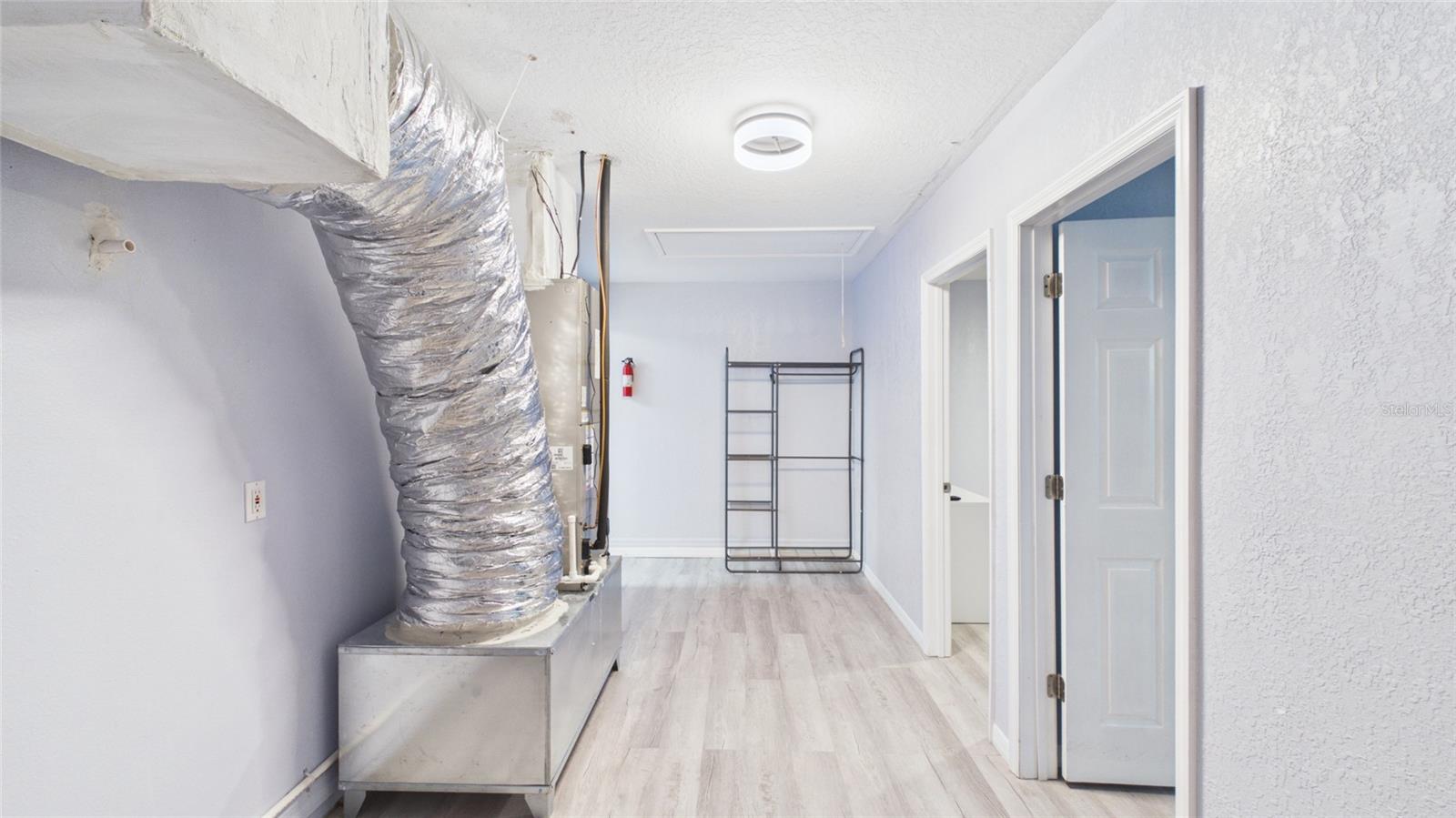 VILLAGE/SPIRIT LAKE PH 01 - Residential