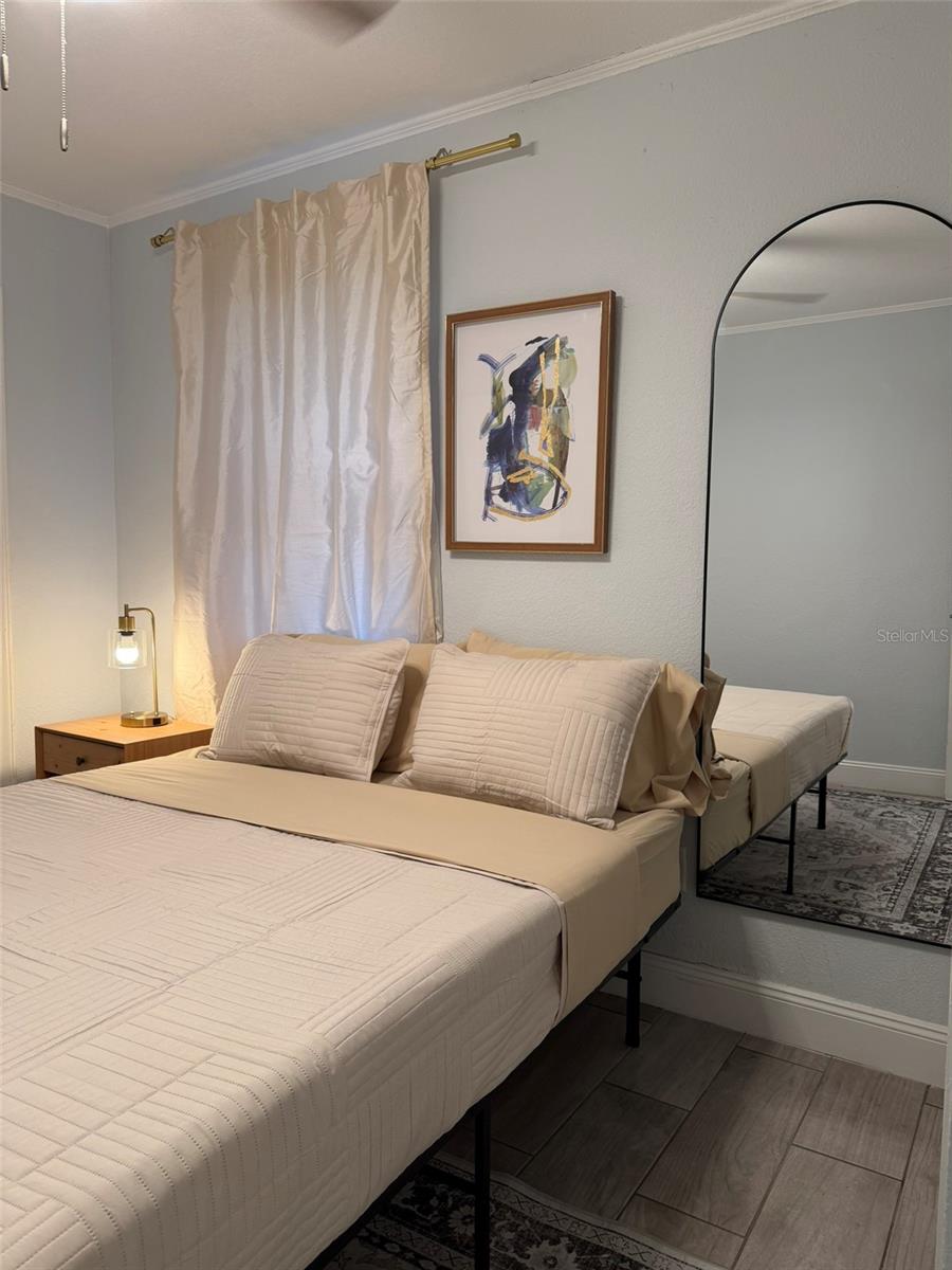 WINIFRED PARK - Residential
