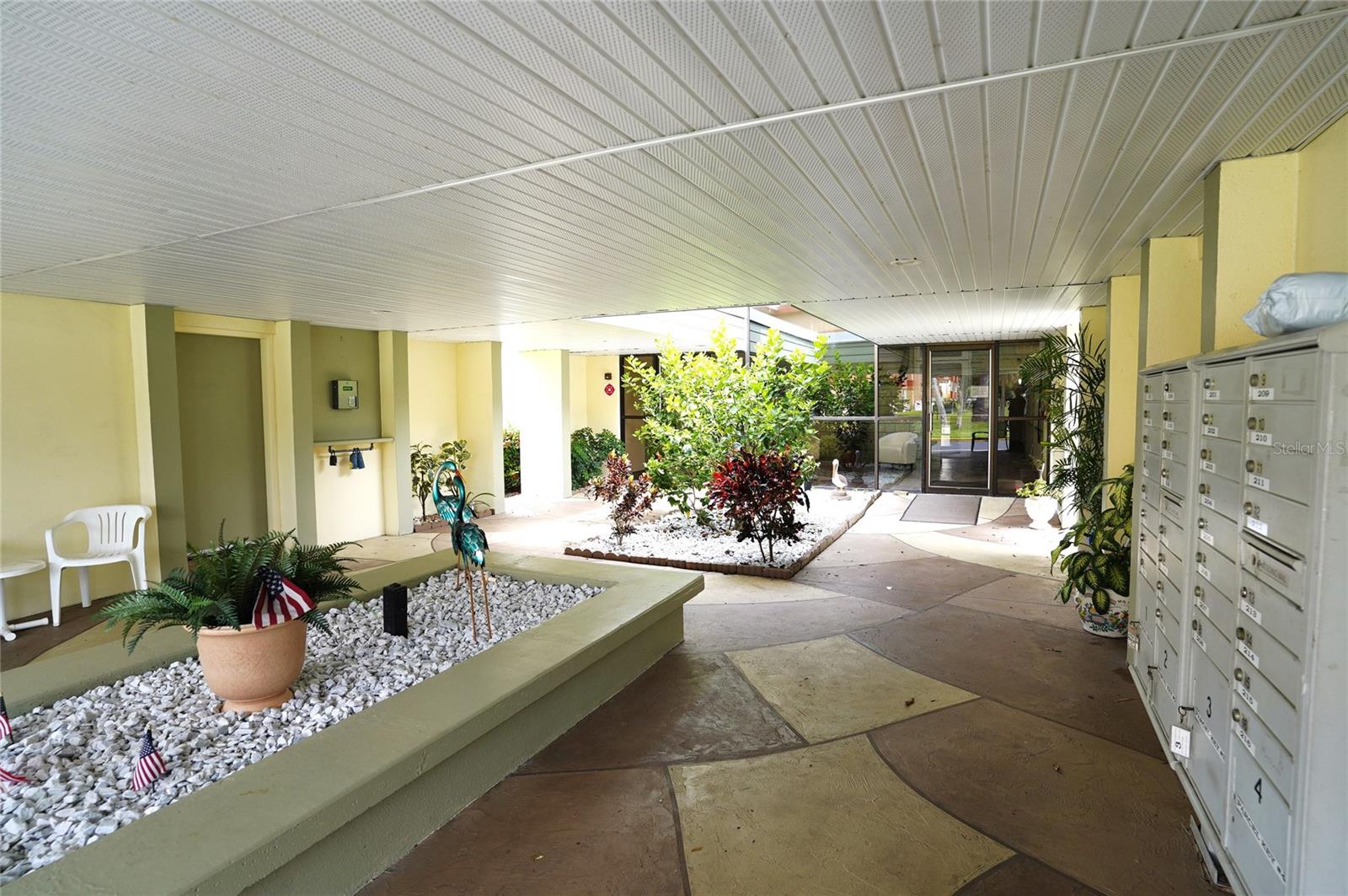 OXFORD HOUSE - Residential