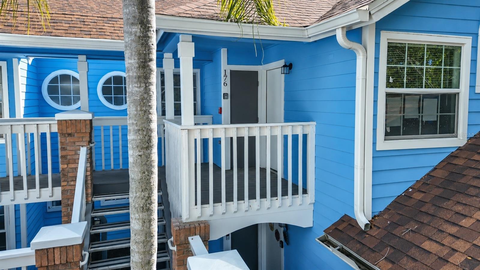 VILLAS AT SOMERSET THE - Residential Lease
