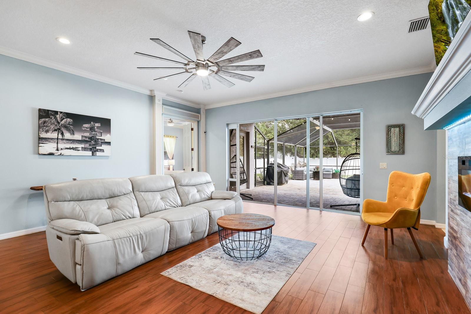 CREEKSIDE SUB - Residential