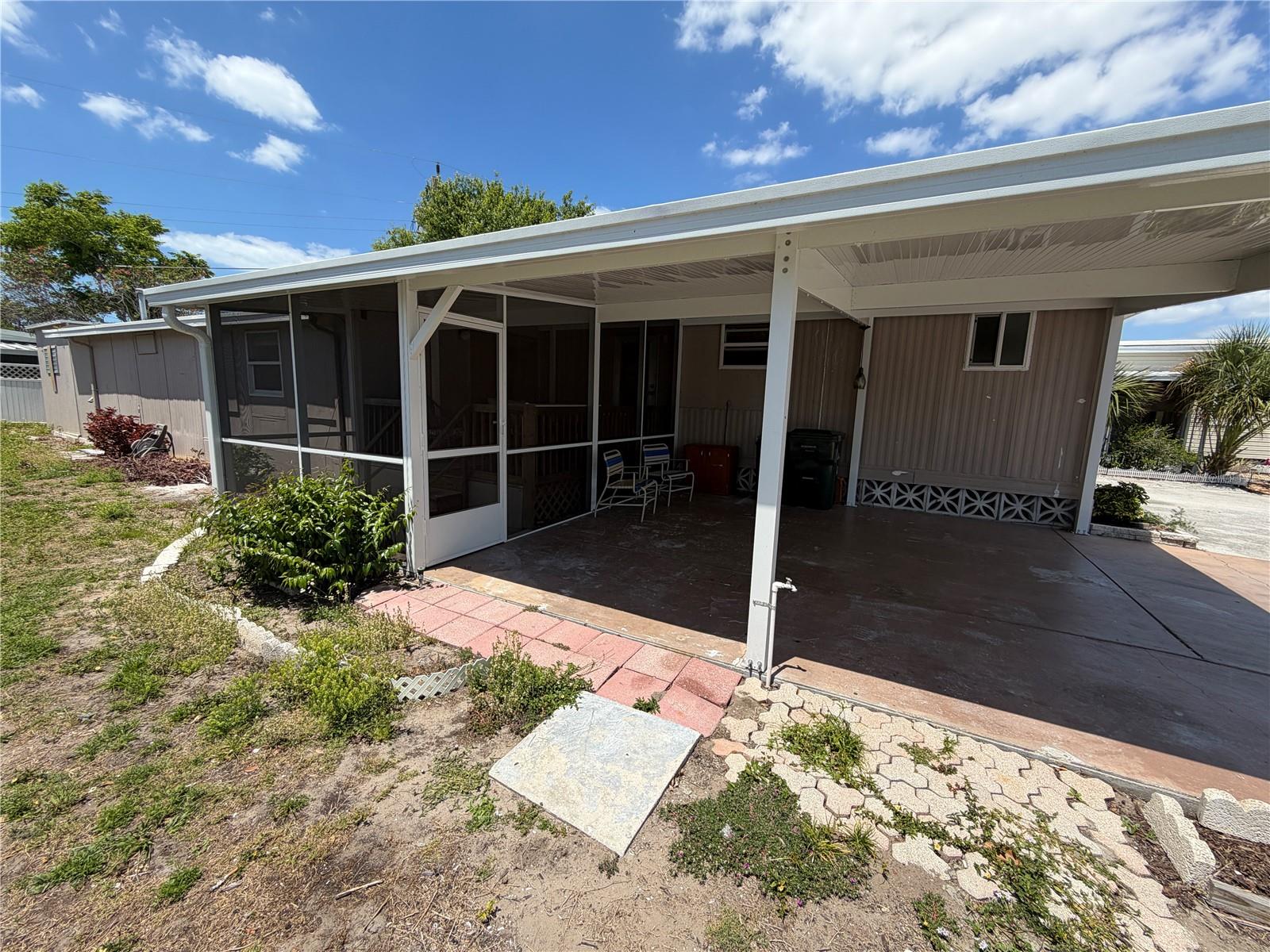 TRI-PAR ESTATES - Residential
