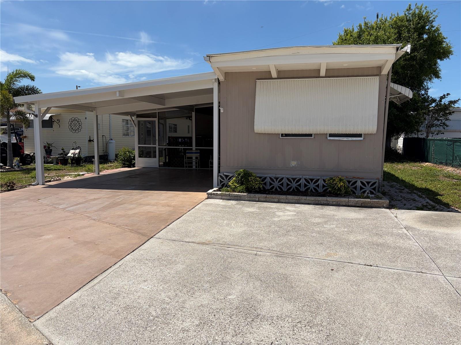 TRI-PAR ESTATES - Residential
