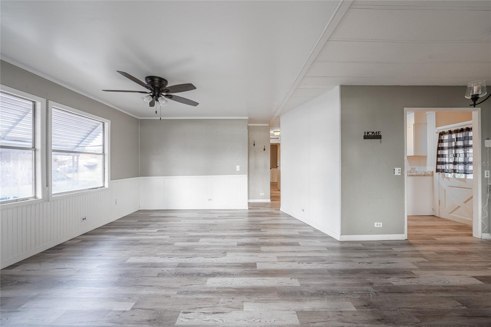 CRYSTAL LAKE ESTATES - Residential