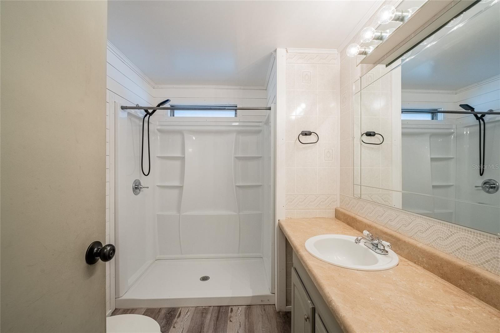 CRYSTAL LAKE ESTATES - Residential