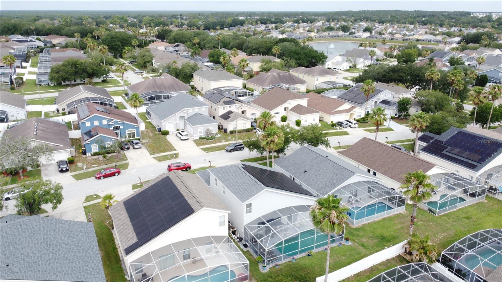 HAMPTON ESTATES - Residential