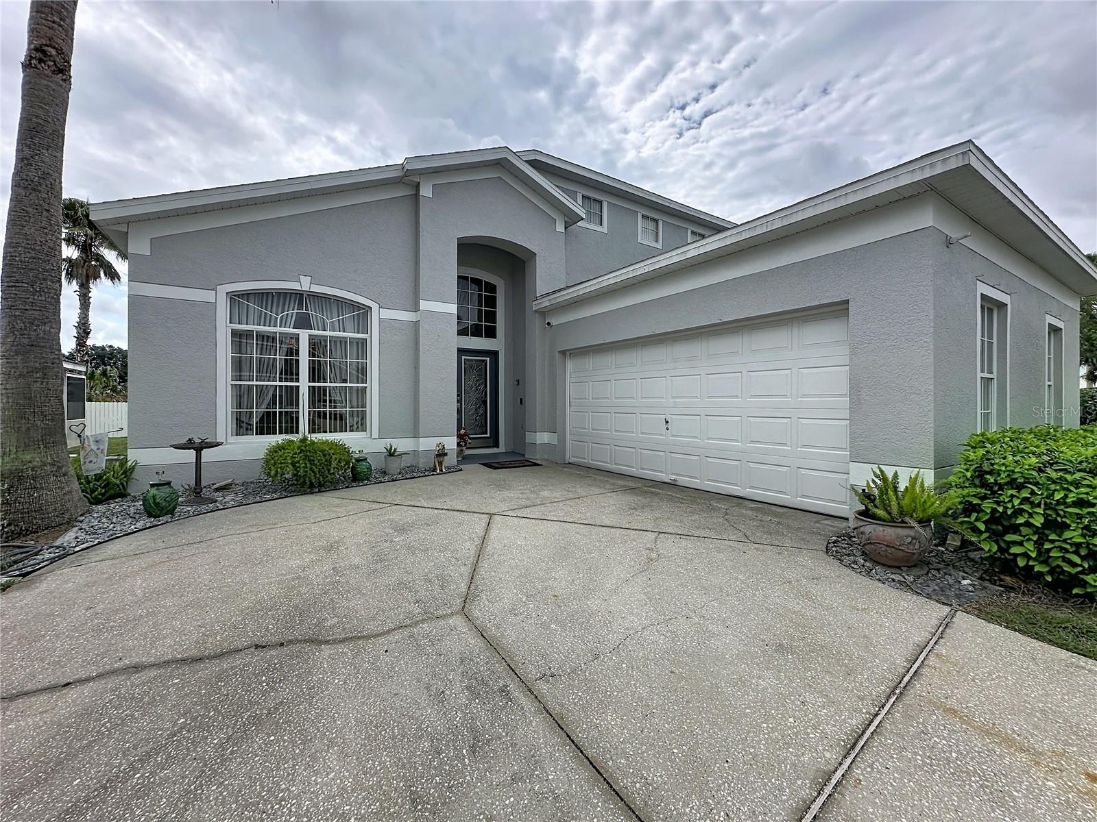 HAMPTON ESTATES - Residential