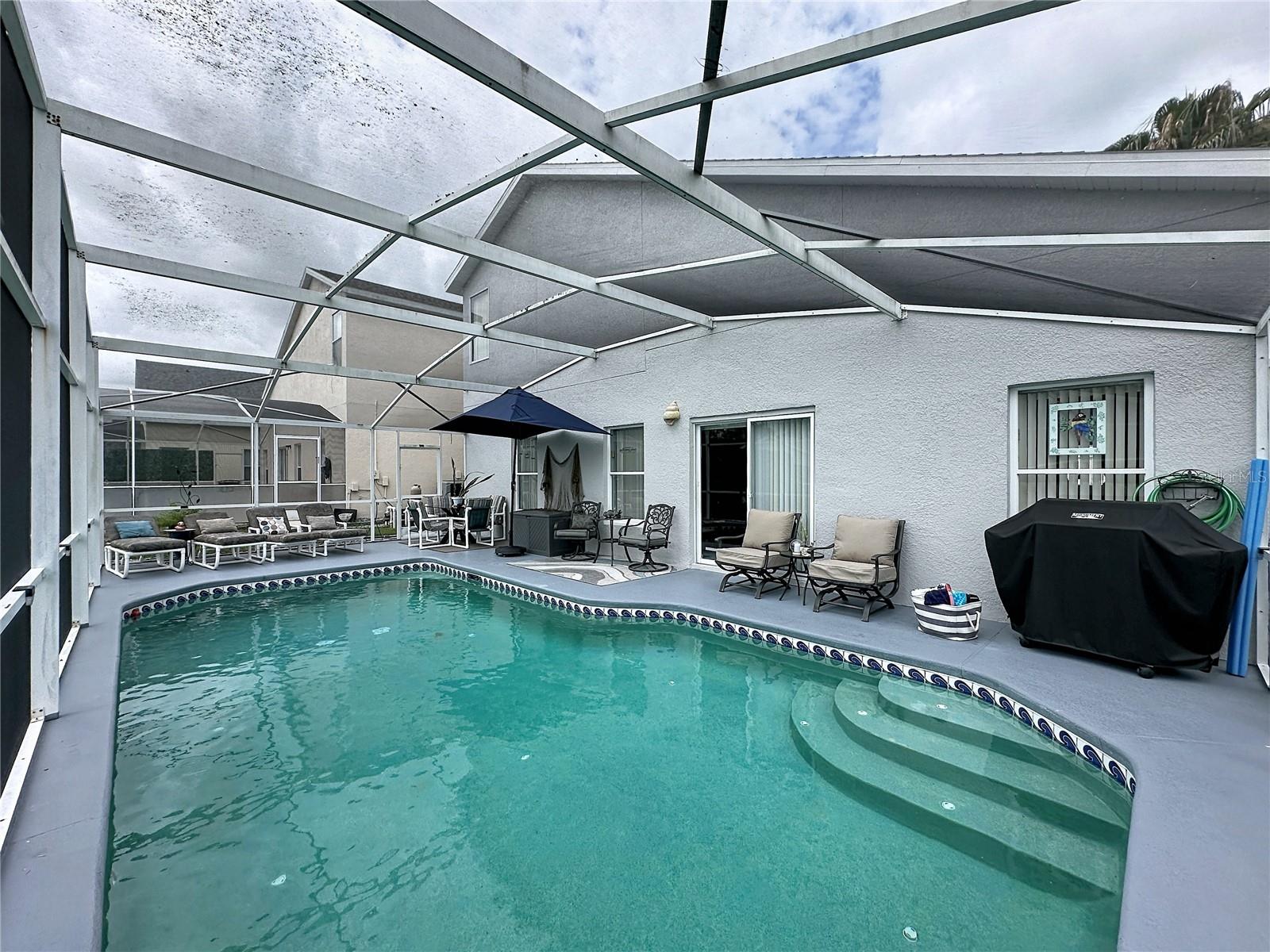 HAMPTON ESTATES - Residential