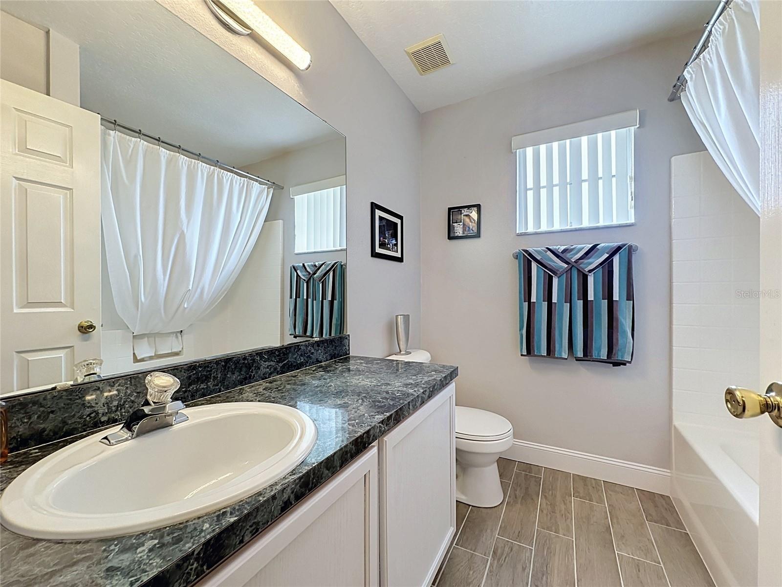 HAMPTON ESTATES - Residential