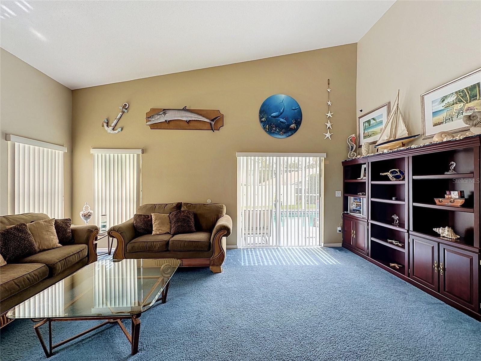 HAMPTON ESTATES - Residential
