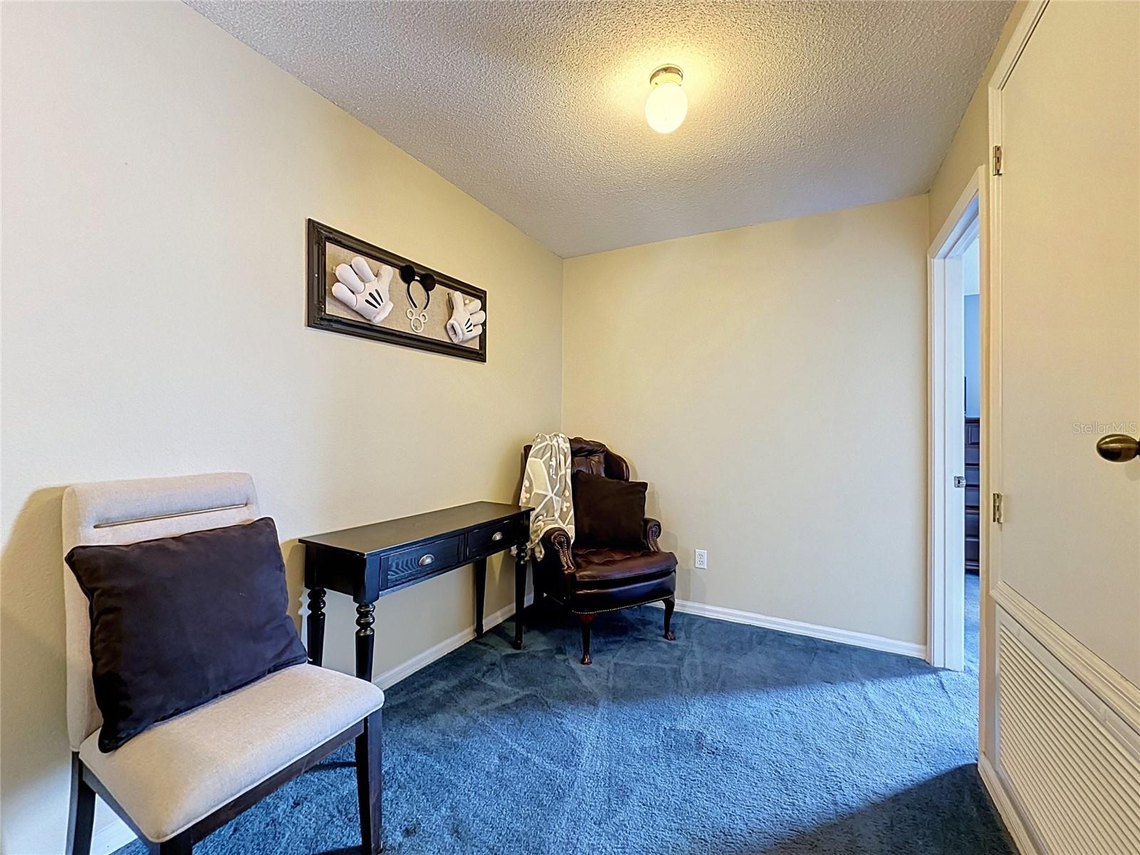 HAMPTON ESTATES - Residential