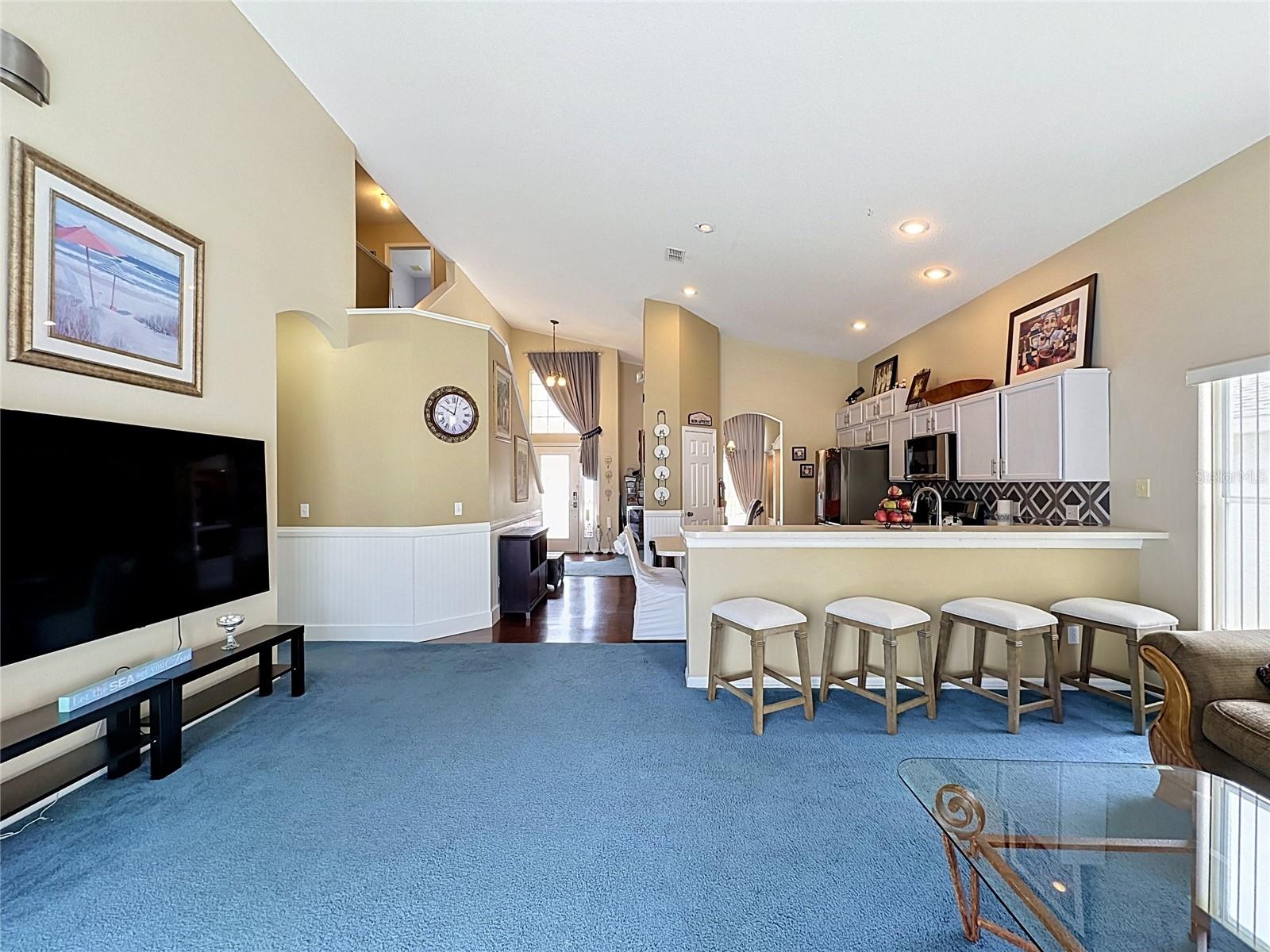 HAMPTON ESTATES - Residential