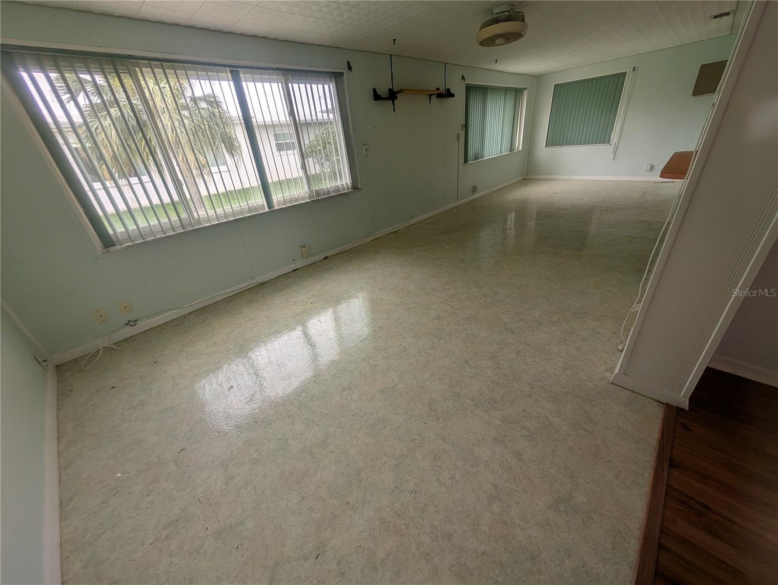 MAINLANDS OF TAMARAC BY THE GULF UNIT 1-B CONDO - Residential