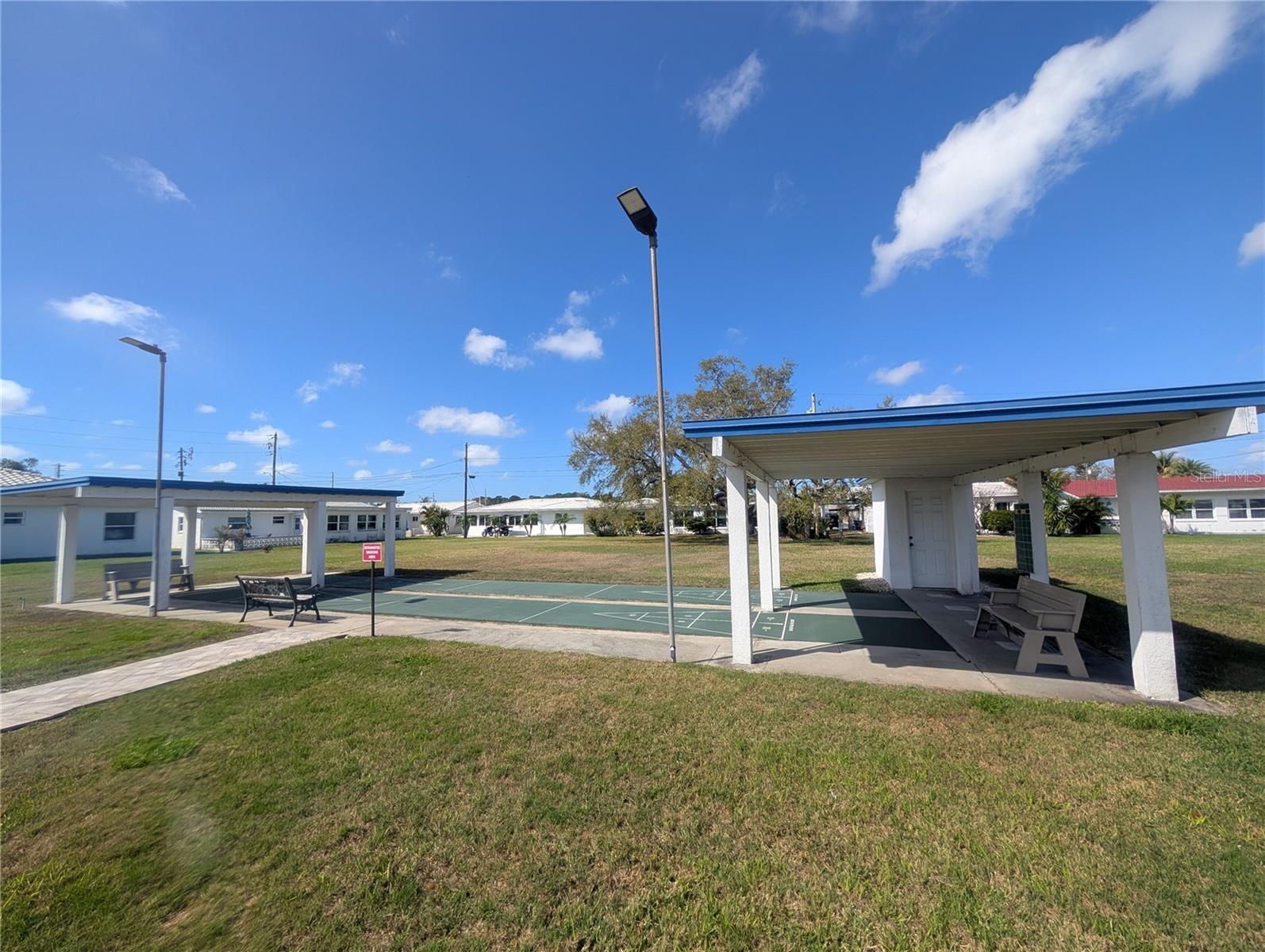 MAINLANDS OF TAMARAC BY THE GULF UNIT 1-B CONDO - Residential