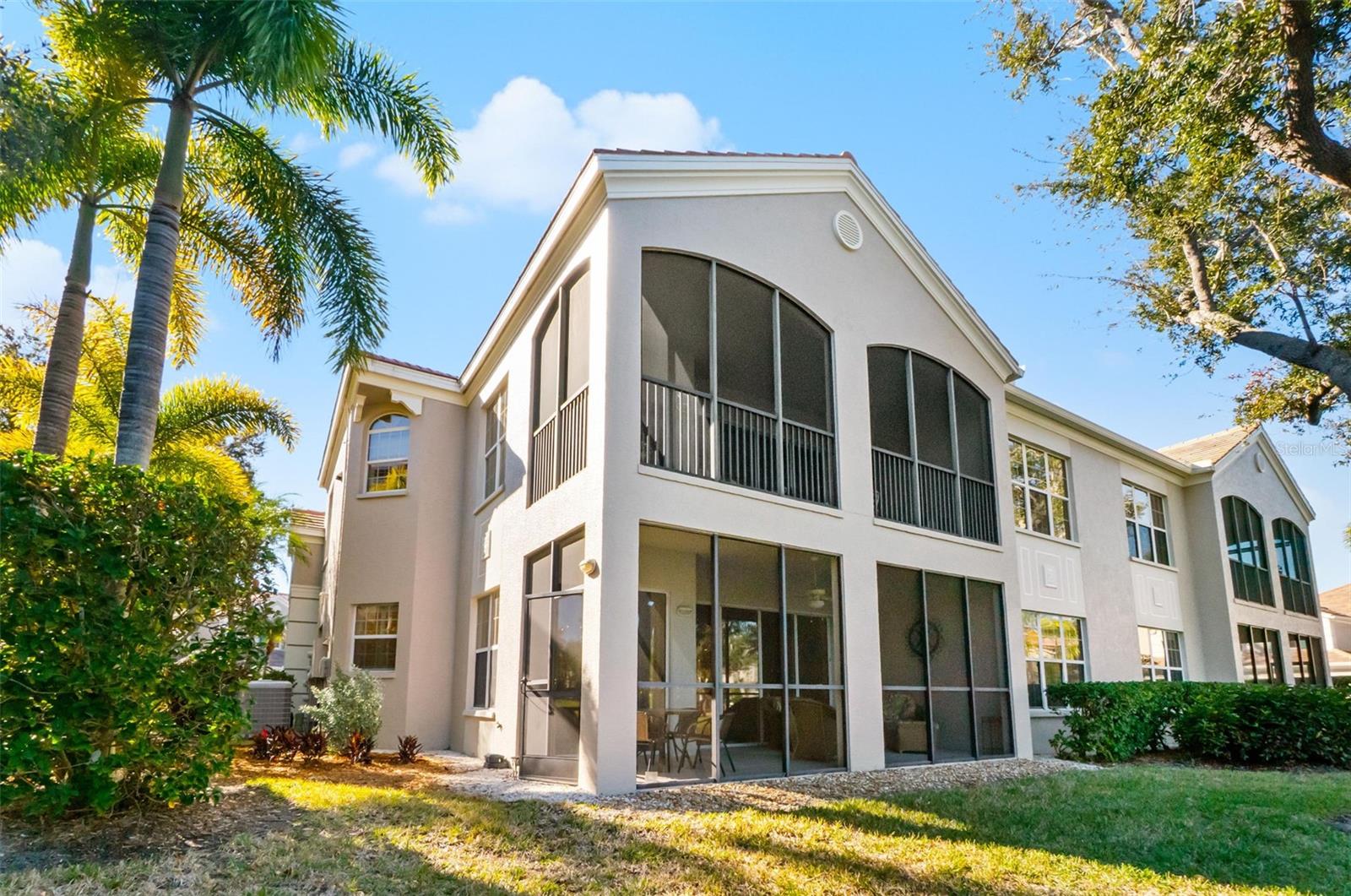 BOTANICA - Residential