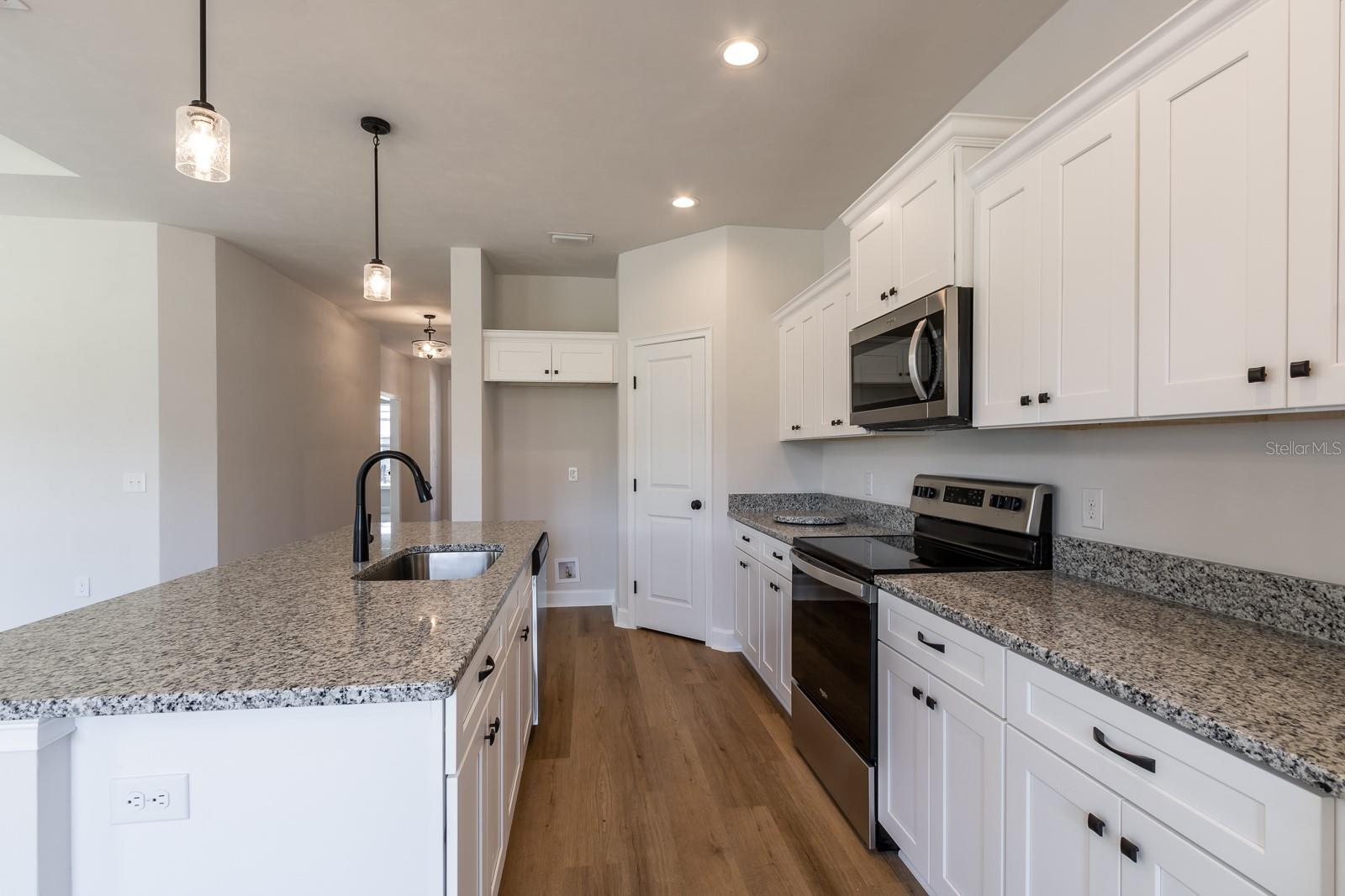 SAVANNAH STATION - Residential
