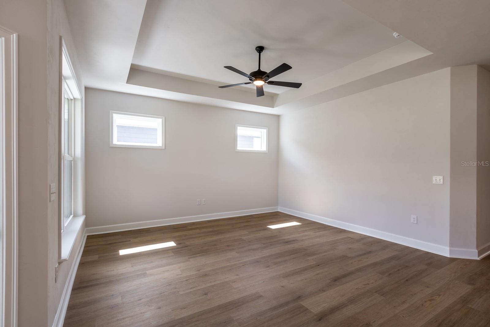 SAVANNAH STATION - Residential
