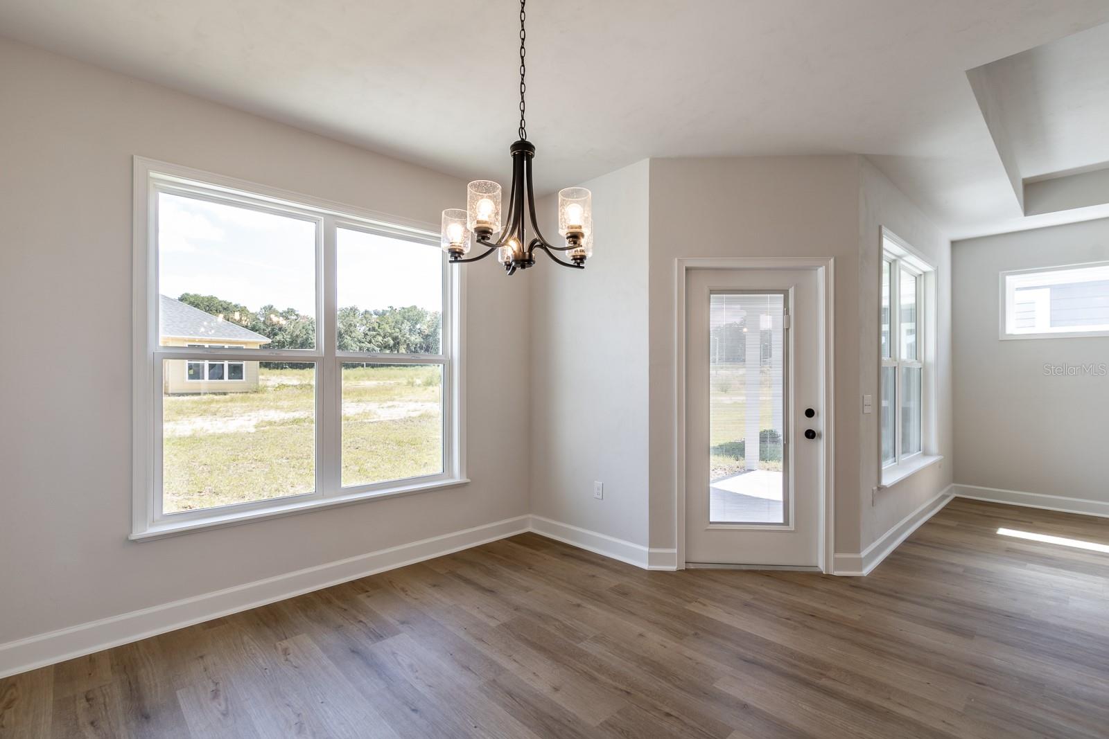 SAVANNAH STATION - Residential