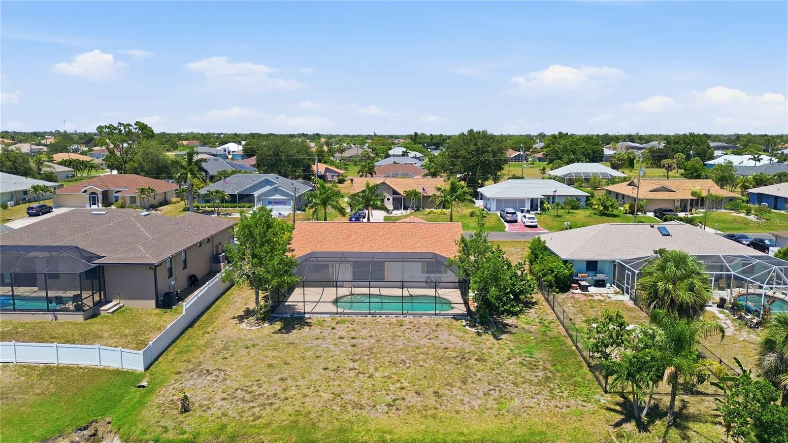 ROTONDA WEST PEBBLE BEACH - Residential