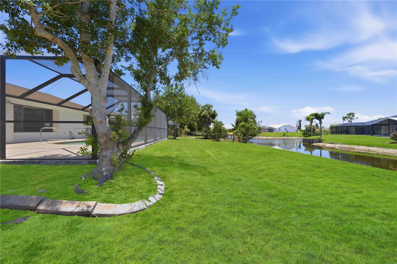 ROTONDA WEST PEBBLE BEACH - Residential
