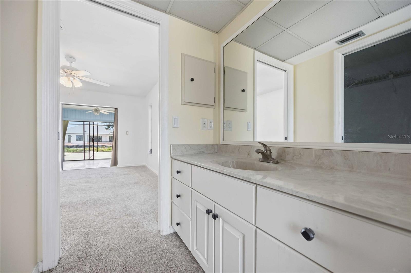 ROTONDA WEST PEBBLE BEACH - Residential