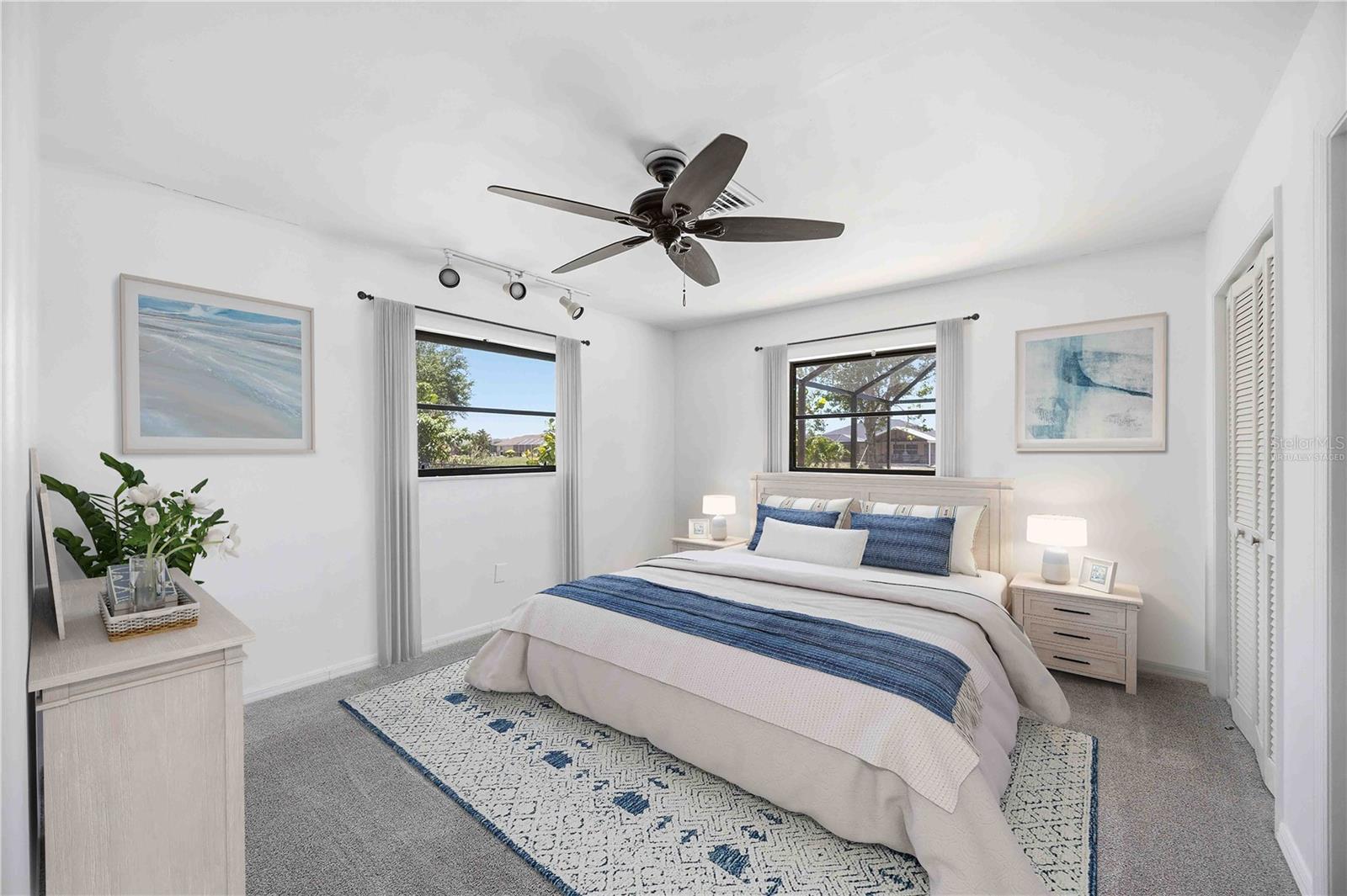 ROTONDA WEST PEBBLE BEACH - Residential