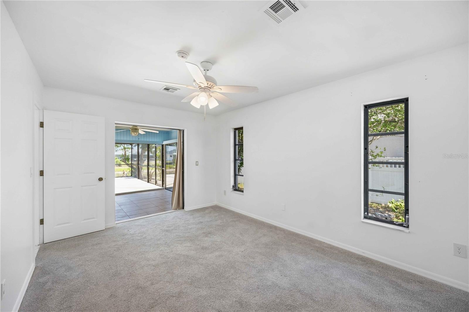 ROTONDA WEST PEBBLE BEACH - Residential