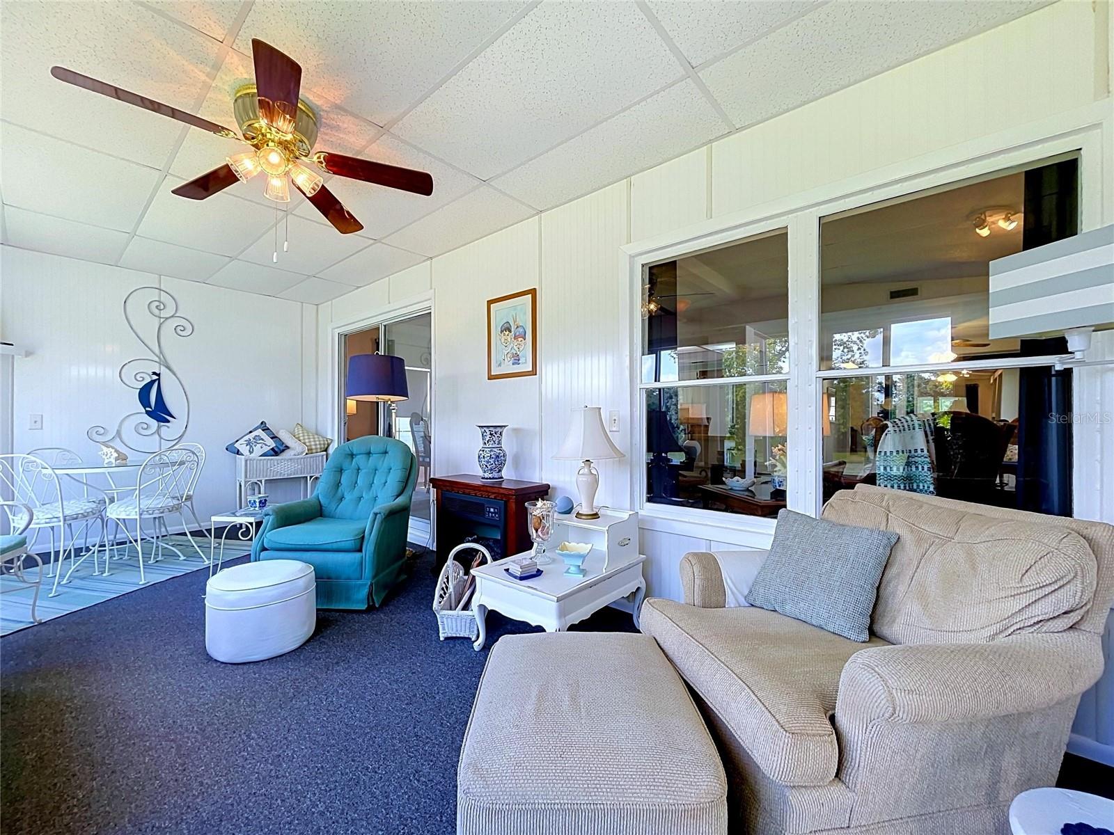 FLORAL LAKES - Residential