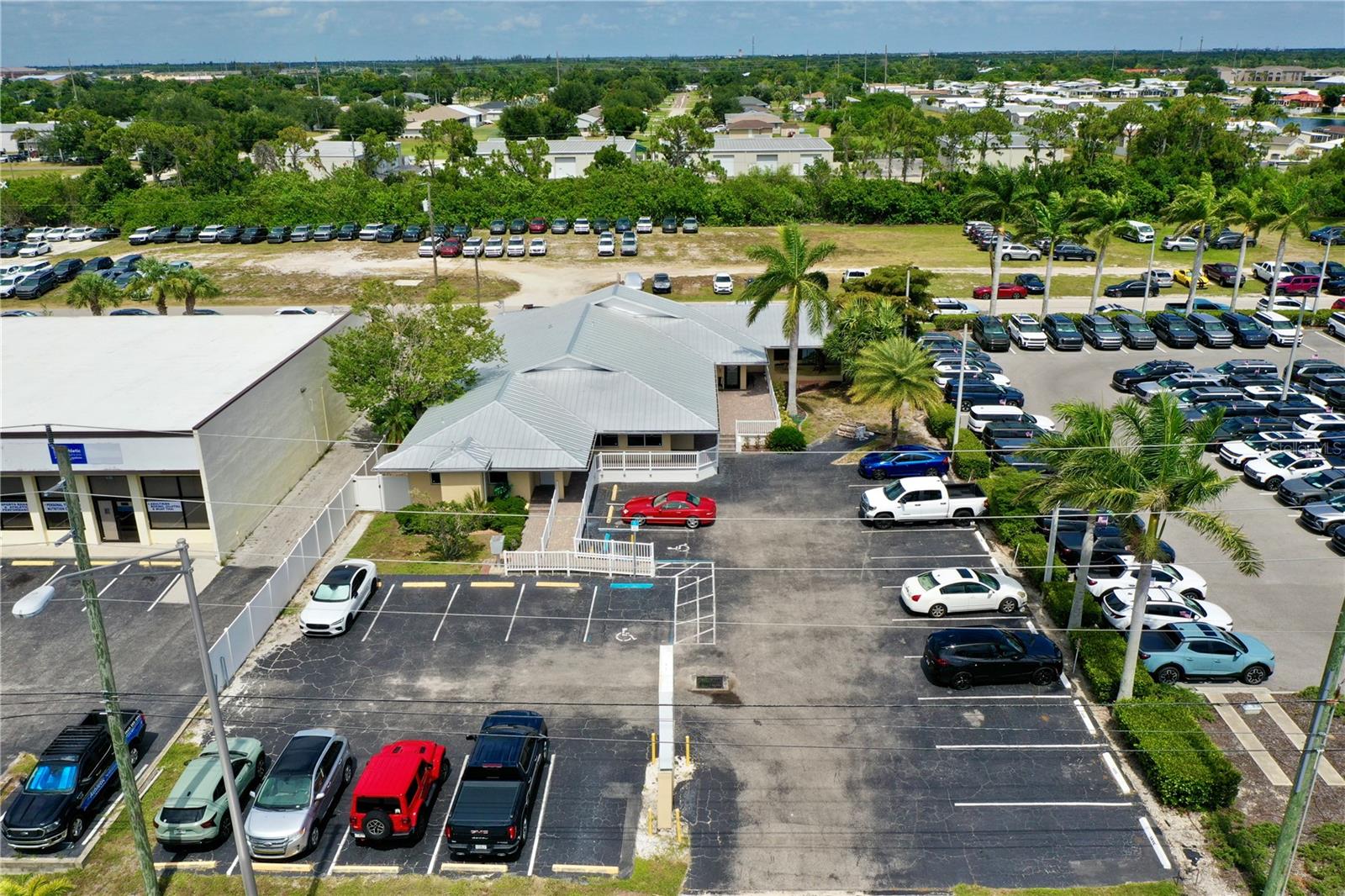 PUNTA GORDA PLAZA - Commercial Sale