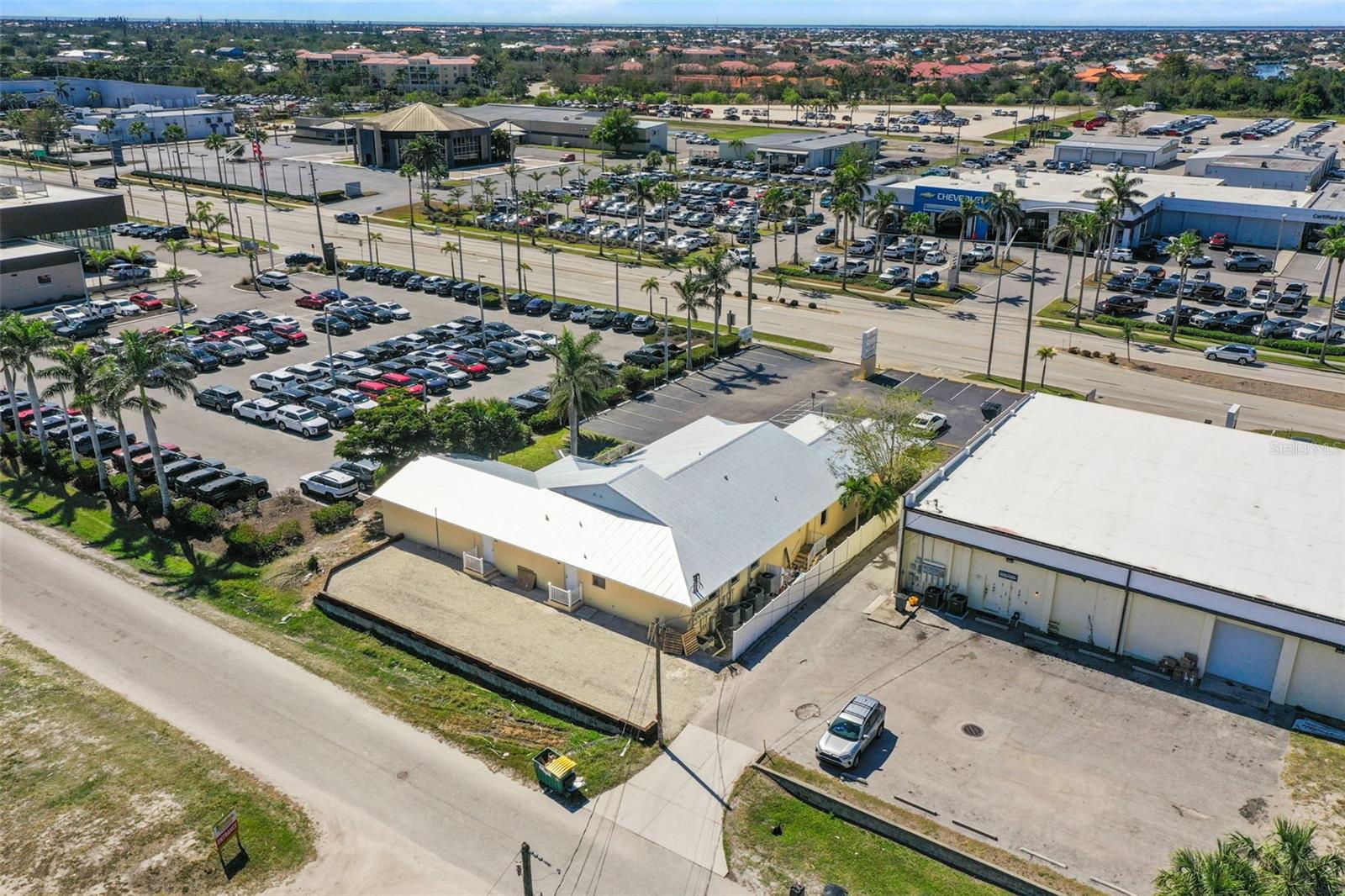 PUNTA GORDA PLAZA - Commercial Sale